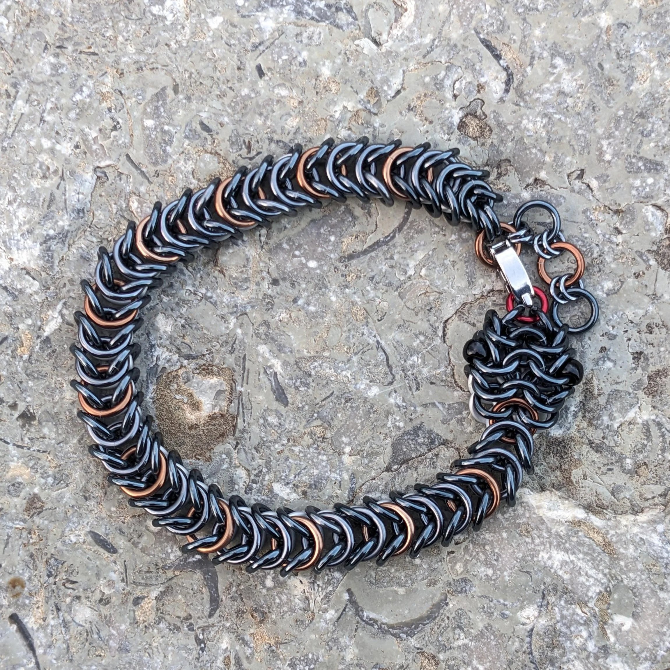 Eastern Foxsnake Bracelet — Midnight Maille Weaver