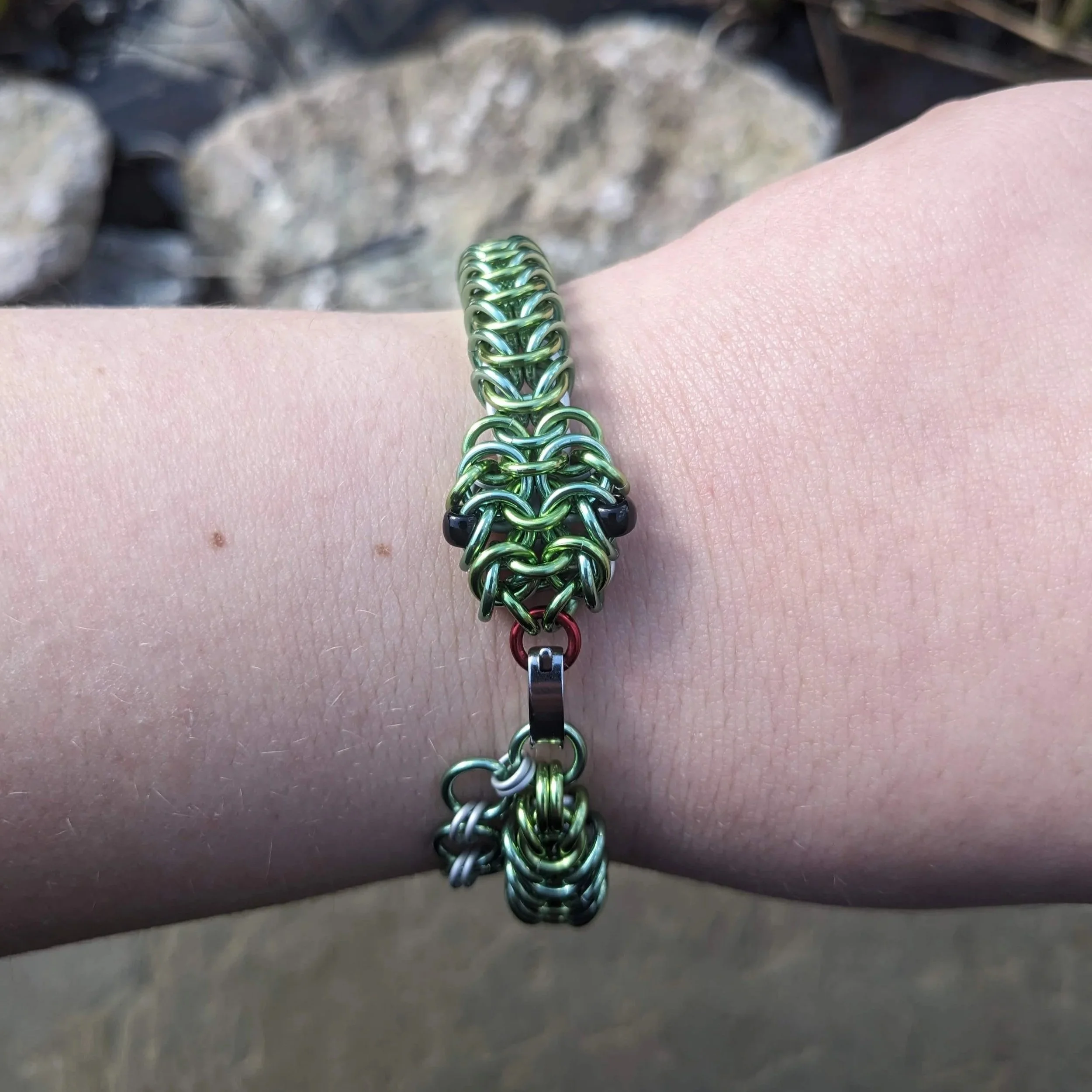 Eastern Foxsnake Bracelet — Midnight Maille Weaver