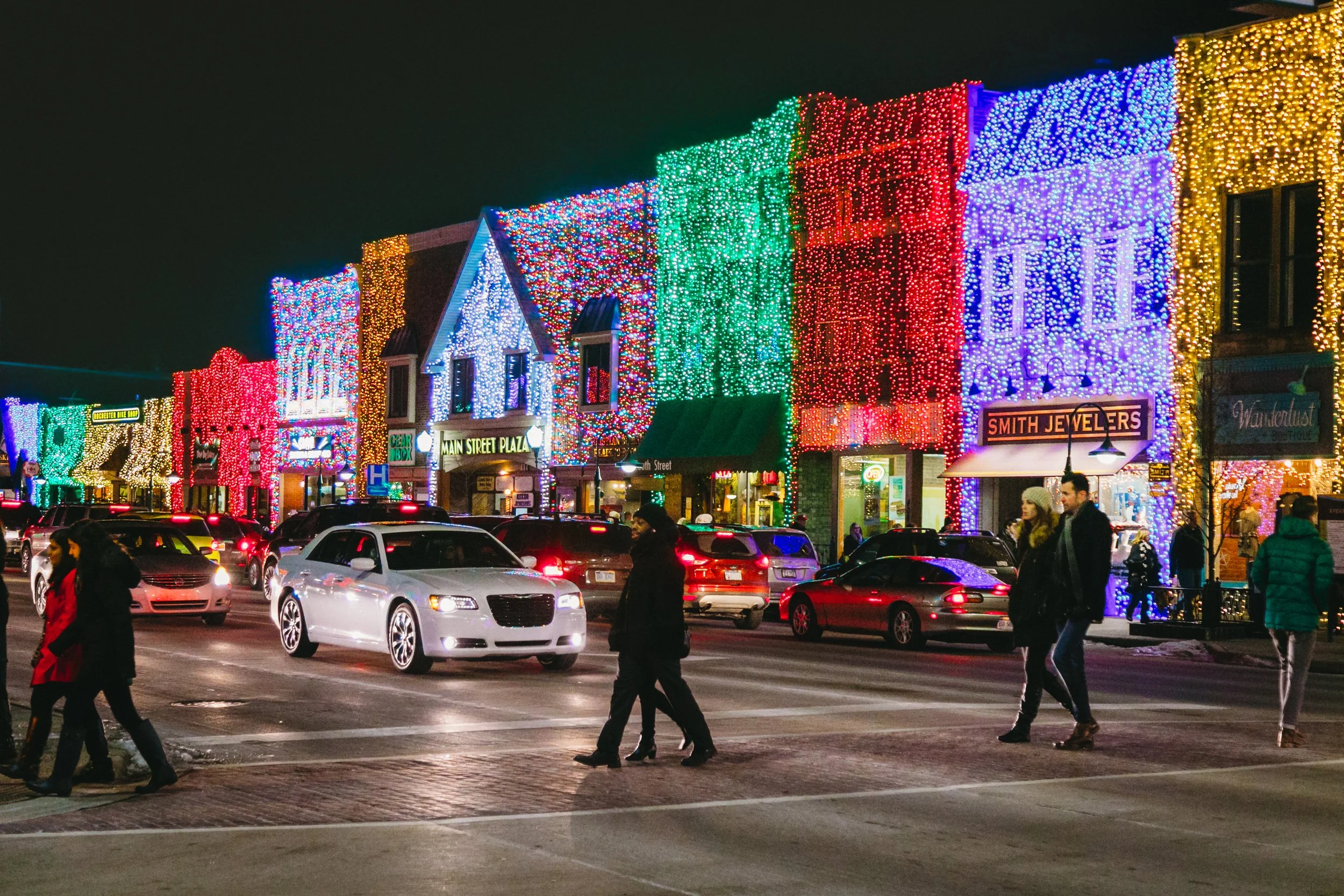 Downtown-Rochester-Holiday-Lights_2.jpg