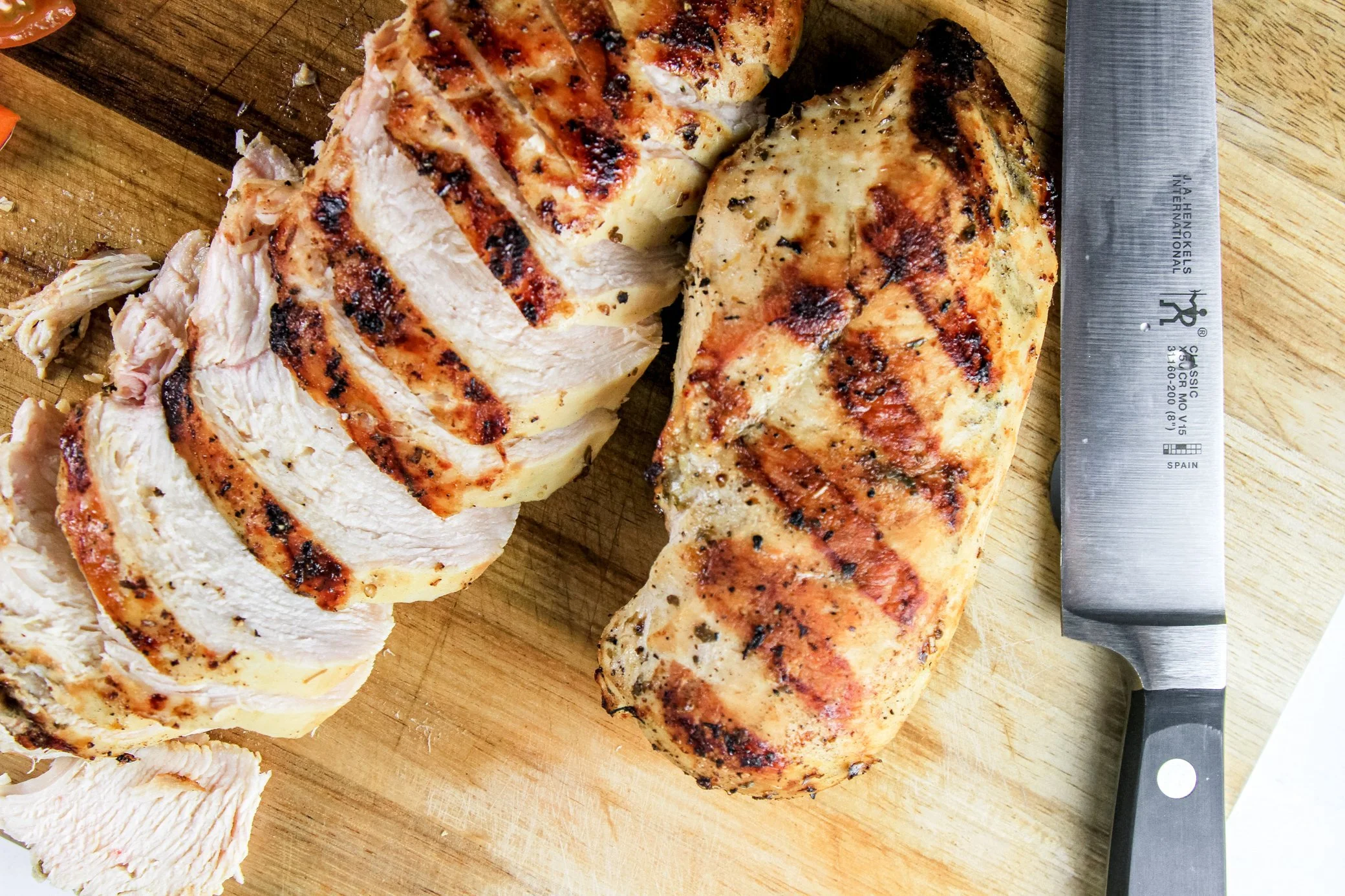 Grilled_Chicken_AcornAdvisorsMarketing.jpg
