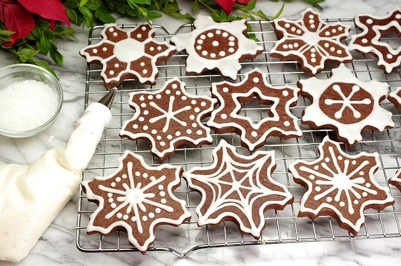 FINAL_SnowflakeCookies.jpg
