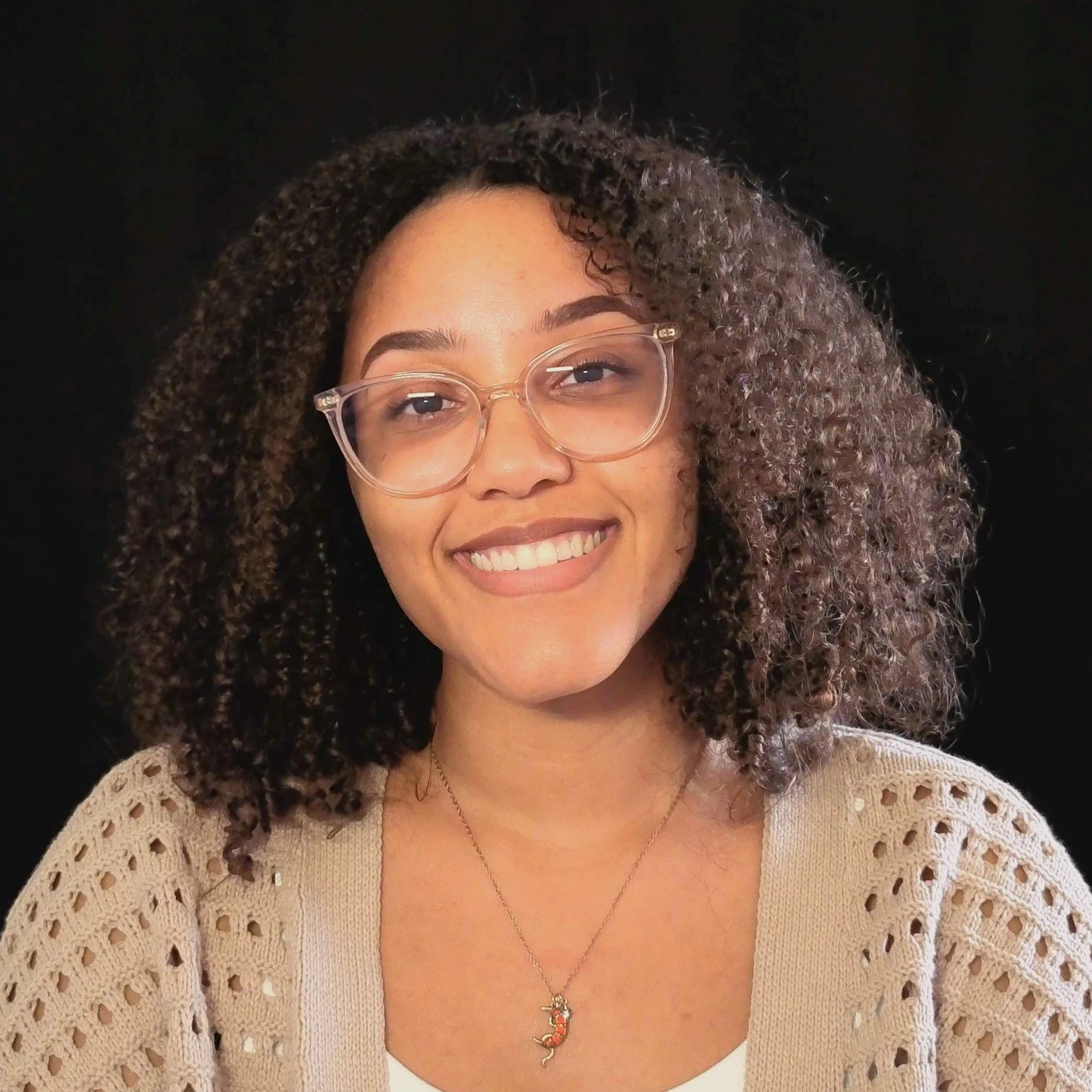 Coree Morgan, a graduate counseling intern providing affordable, identity-affirming therapy across Texas.