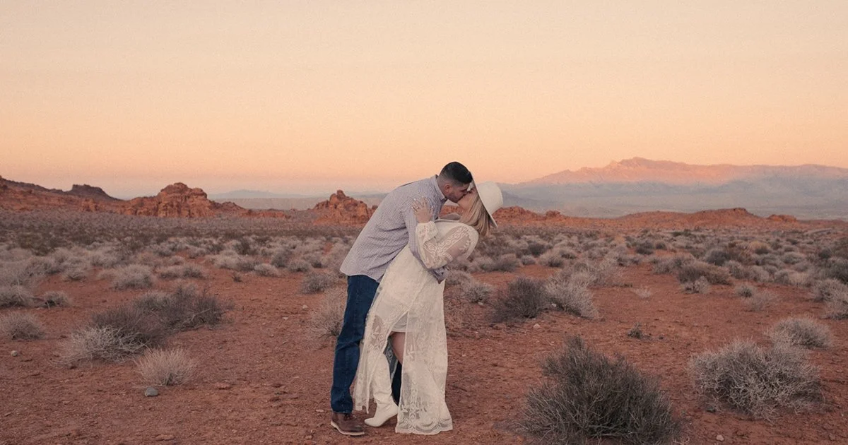 Mylie + Ryan | Valley of Fire + Las Vegas, Nevada