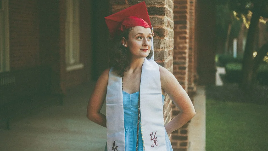 Woods Quad Graduation Portraits at The University of Alabama