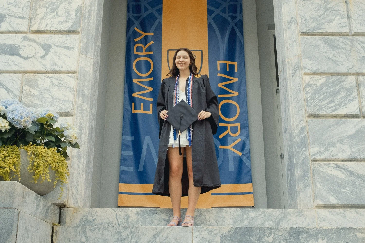 EmoryUniversityAtlantaGeorgiaGraduationPortraitsKiraLukeMorgan0507230097.jpg
