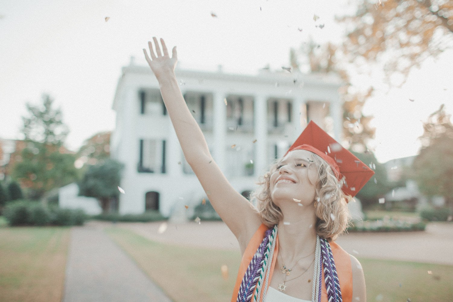 University-of-Alabama-Tuscaloosa-Graduation-Portraits-1
