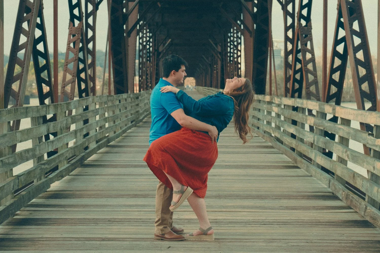 Florence-Alabama-Engagement-Photography-