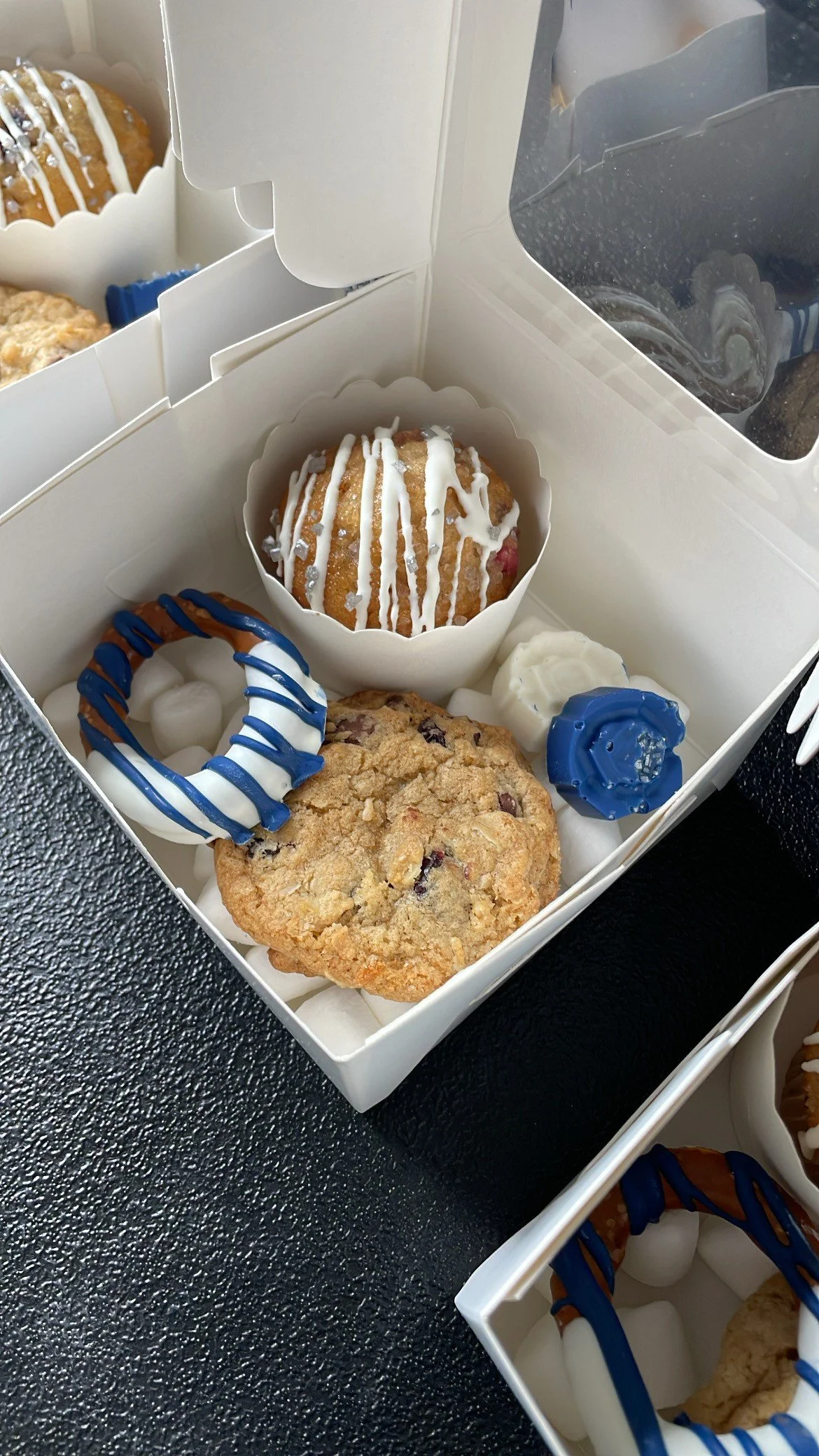 treatbox2.jpg