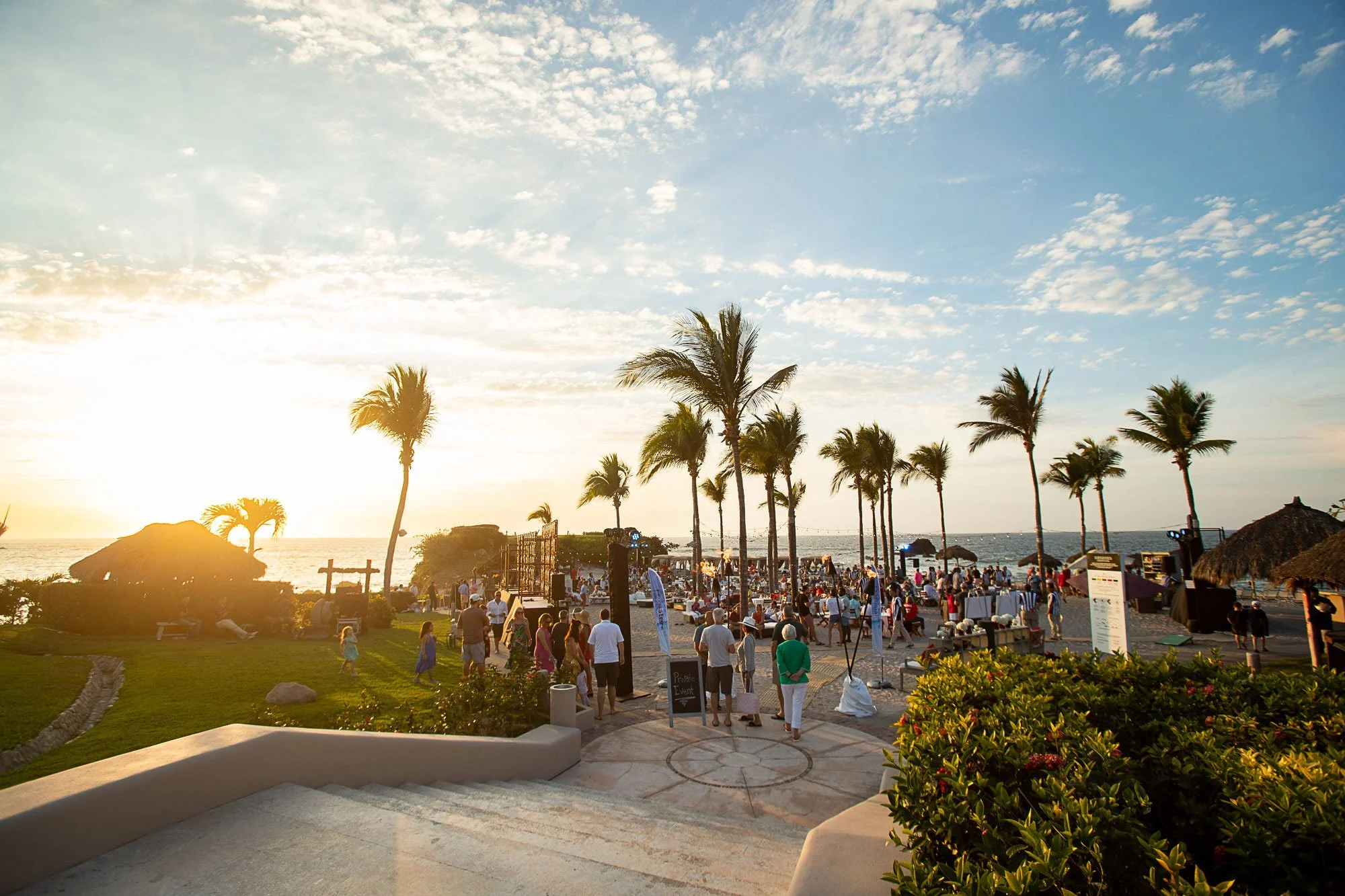 punta-mita-incentive-trip-welcome-reception-beach-43.jpg