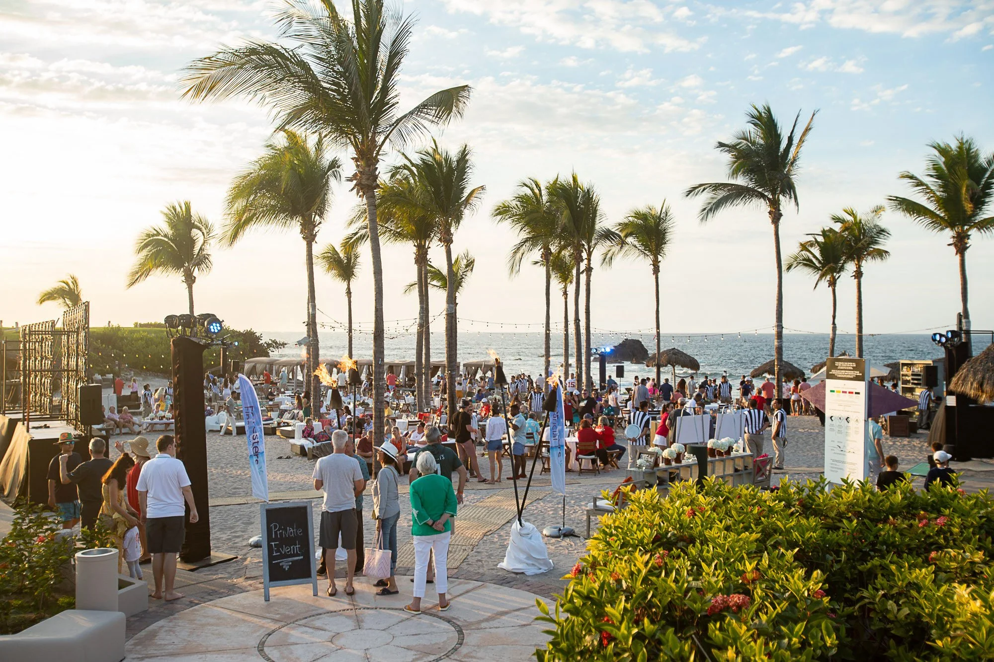punta-mita-incentive-trip-welcome-reception-beach-42.jpg
