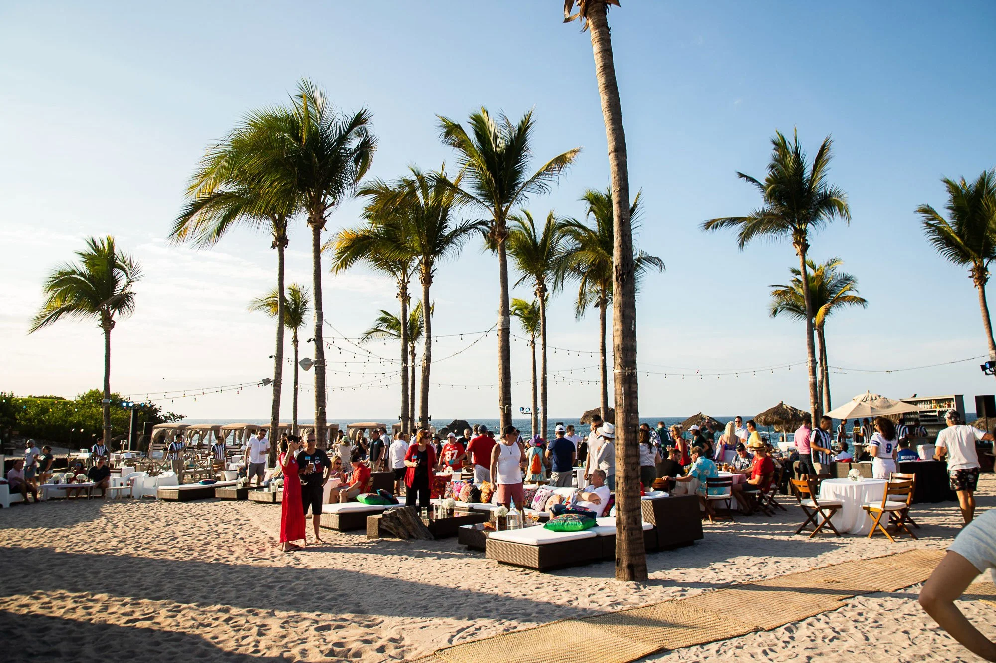 punta-mita-incentive-trip-welcome-reception-beach-34.jpg