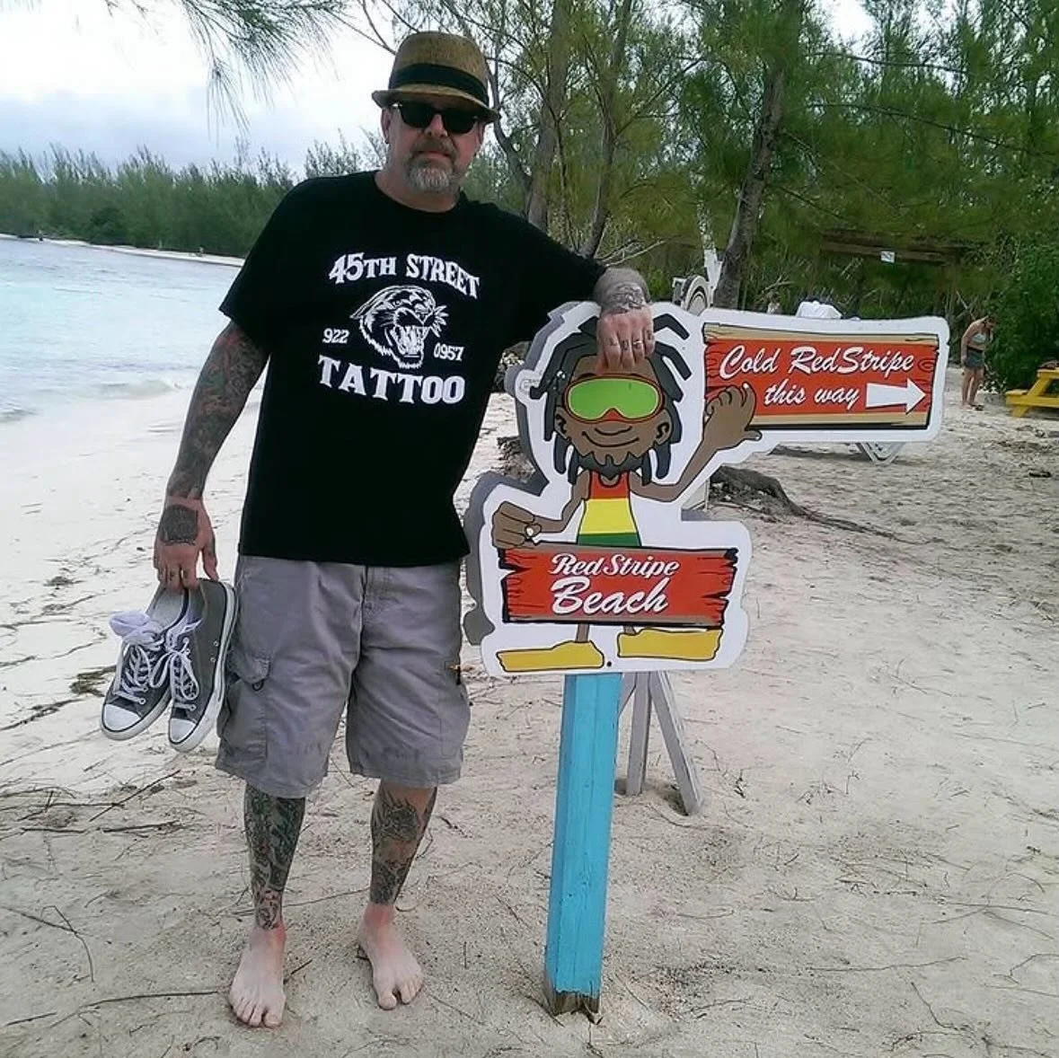 Another birthday for the weekend our official left hand man @leftysirons finished another journey around the sun!!! Everyone say happy birthday!!! #45thstreettattoo #lefthandman