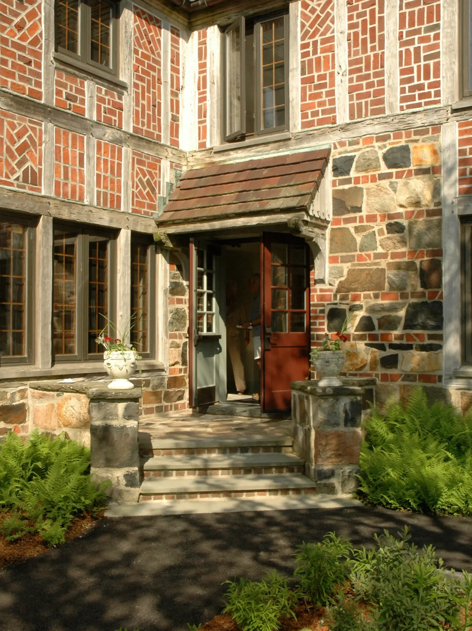 Stone entry way