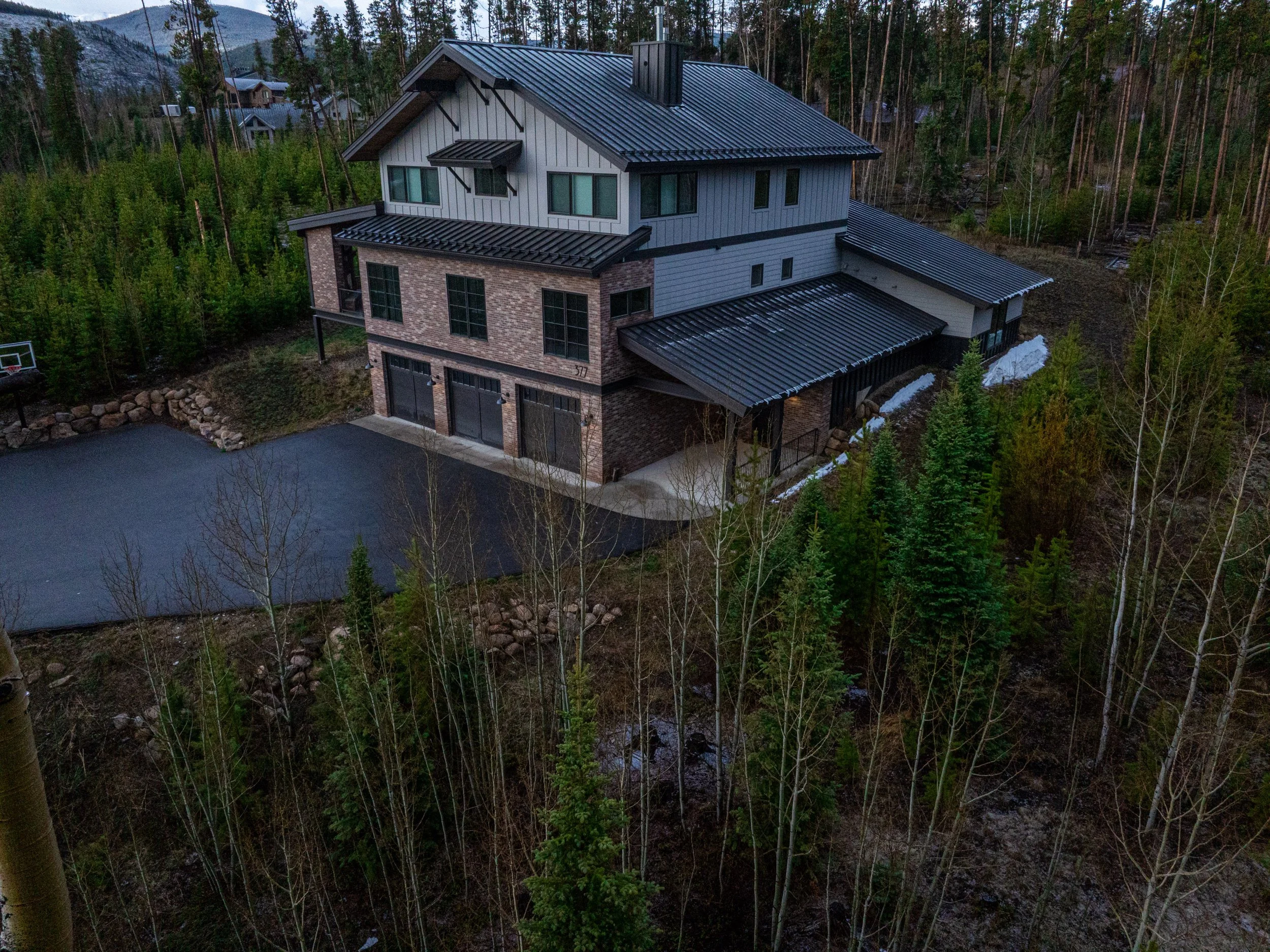 Grand Real Estate 6.jpg
