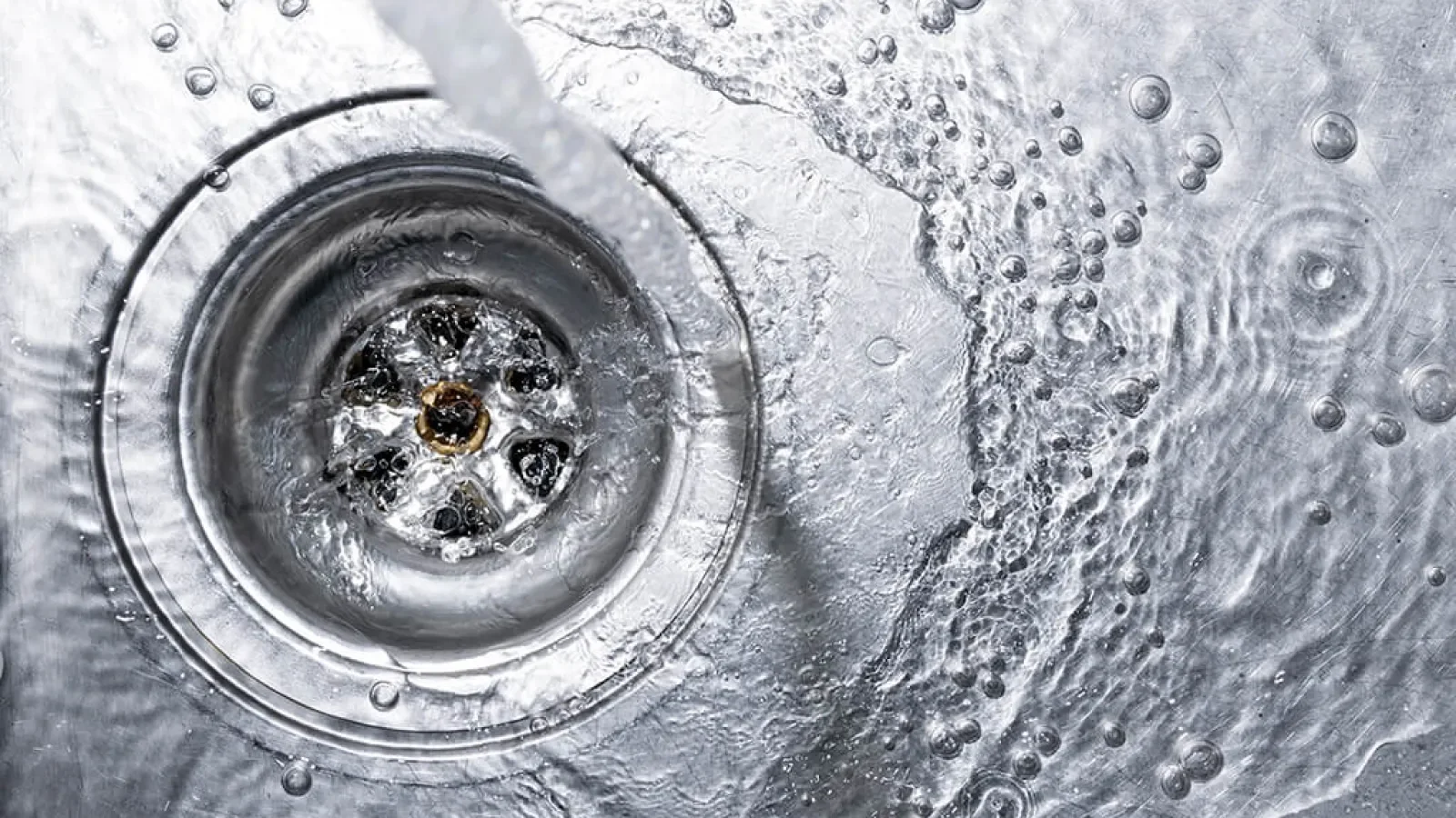 When Should You Call a Professional Plumber? Signs You Shouldn’t Ignore