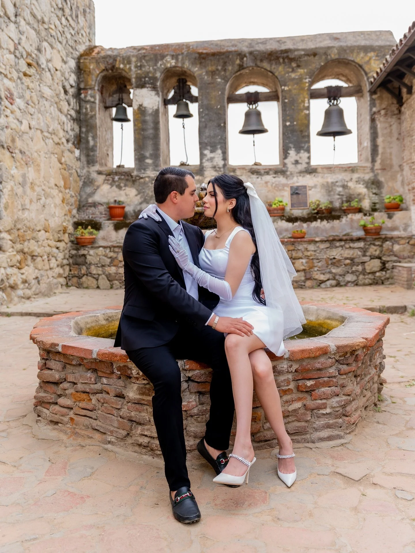 Historic bells, modern love story. 📸 Who&rsquo;s next?

#vv8photography