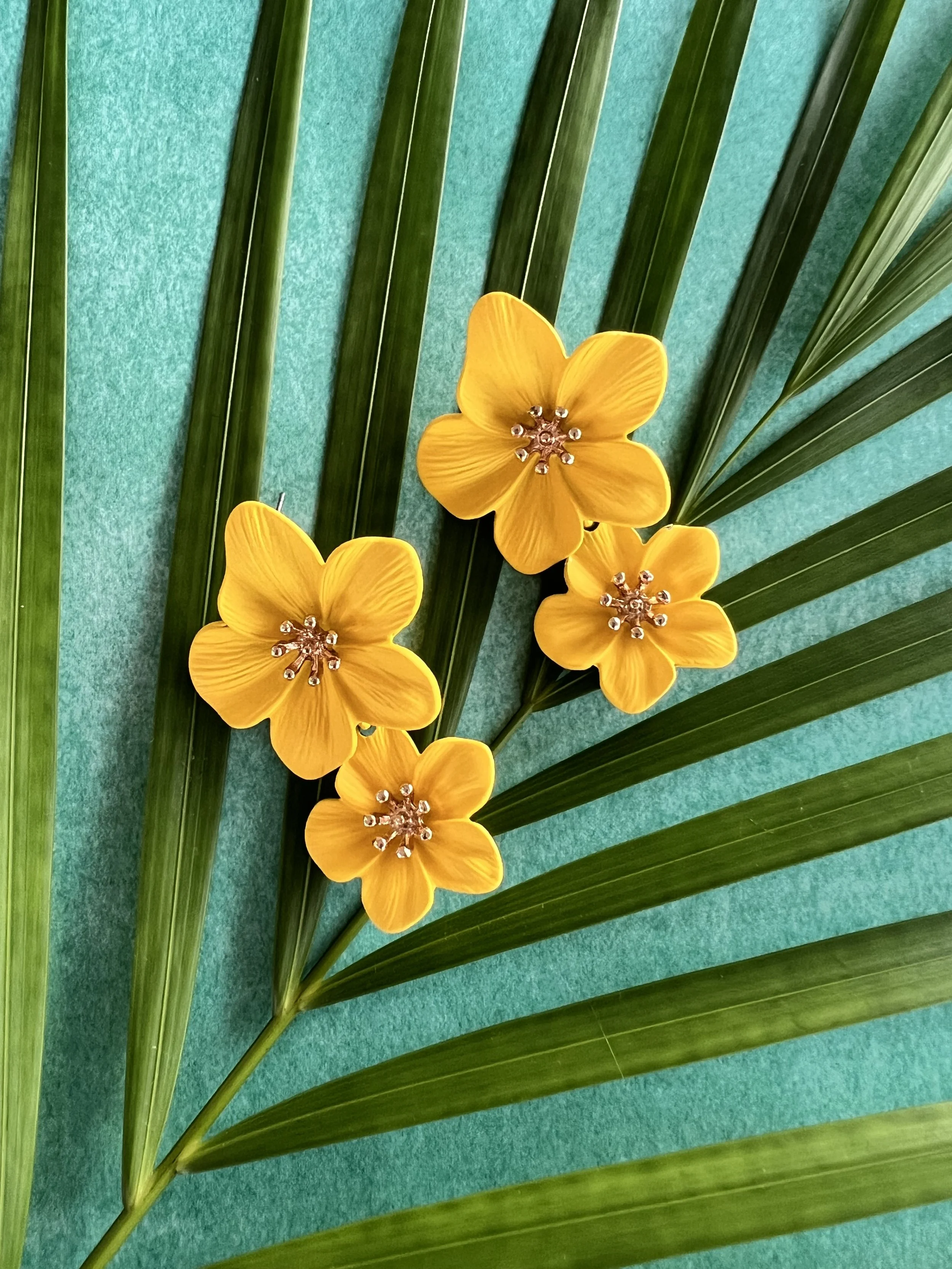 Sunburst Petal Drops