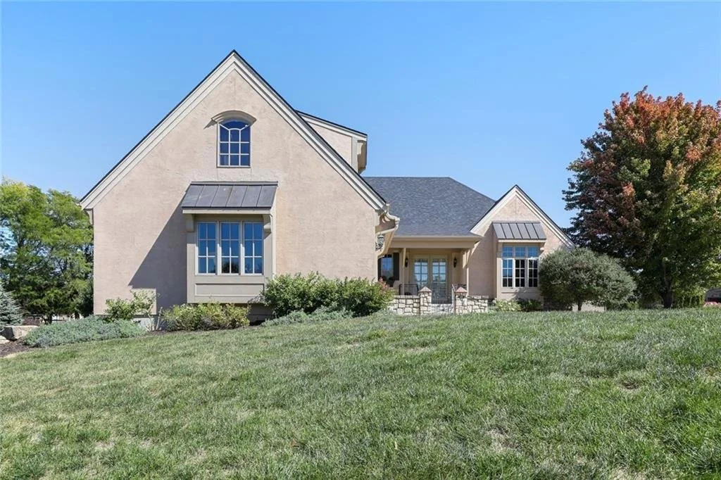 SOLD | Last List $603,000 Represented Buyer Lee's Summit, MO