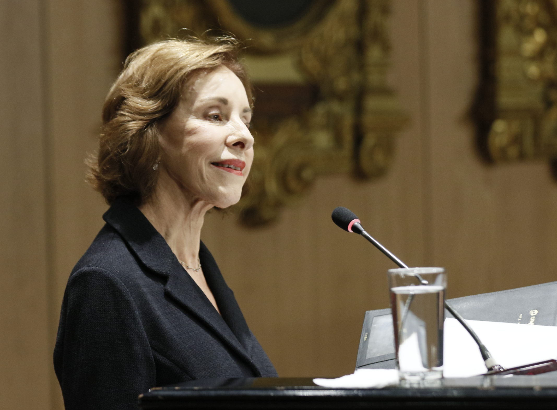 Lorena Clare: “Me honra ser una ciudadana de honor”
