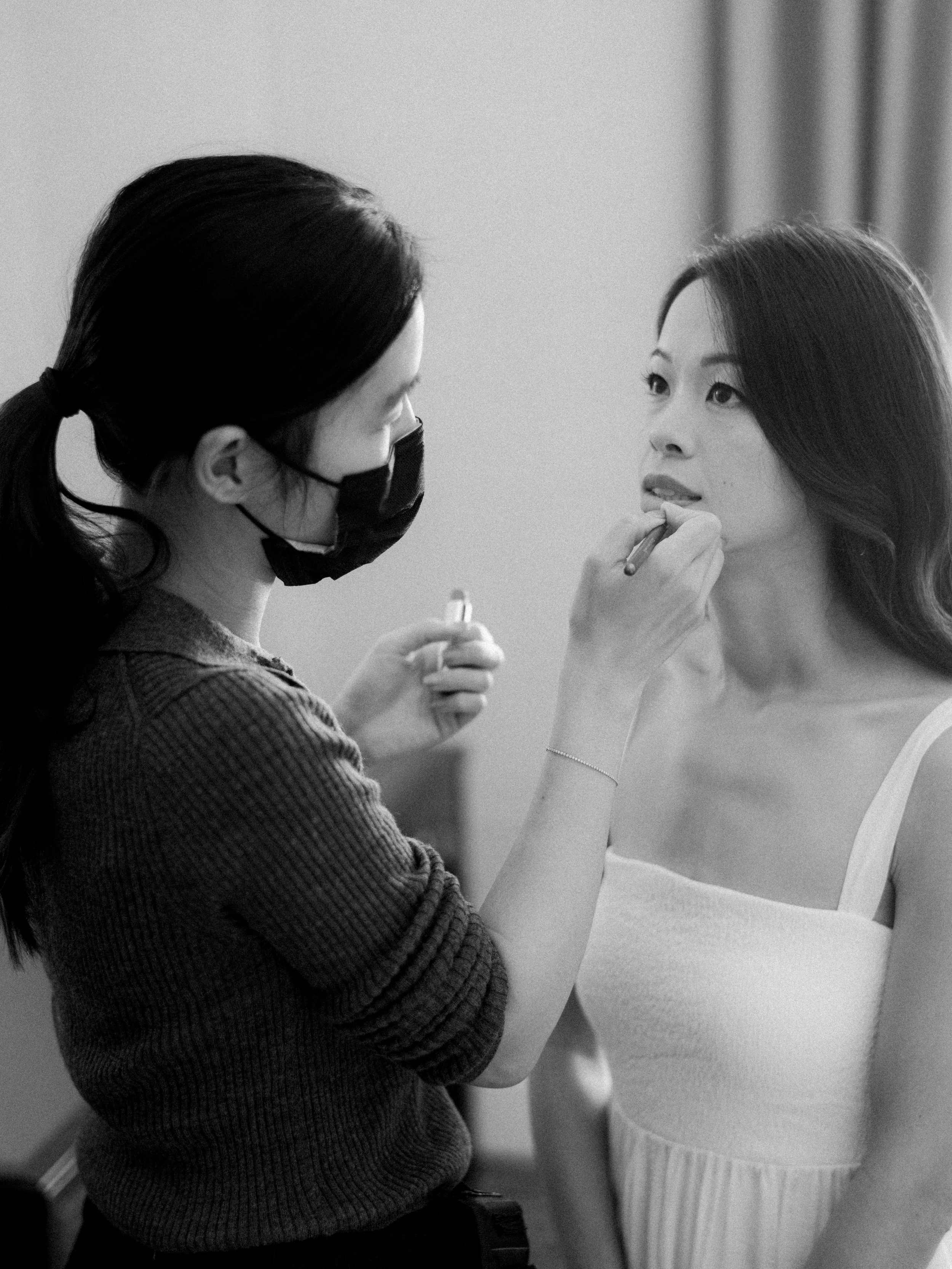 1-DD-GettingReady-16.jpg