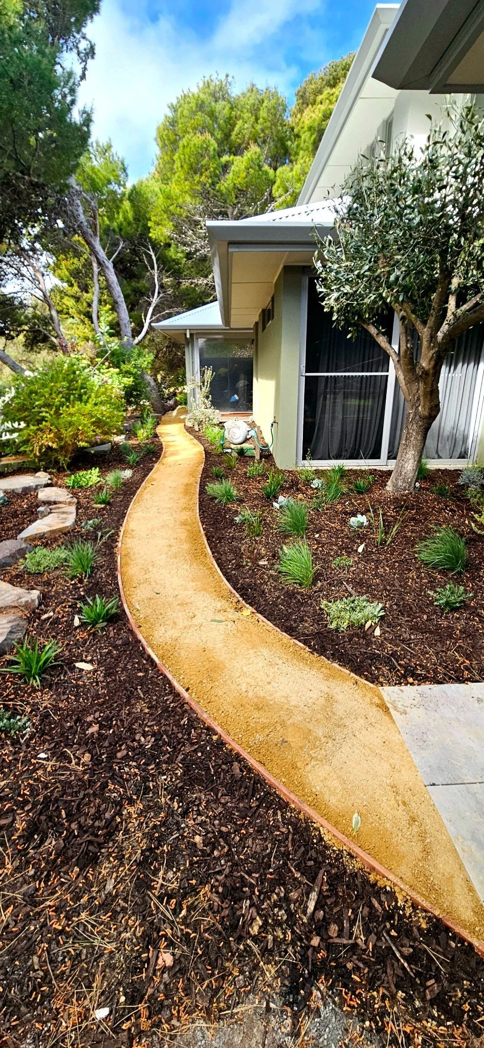 Residential landscaping south Australia and Aselaide Hills