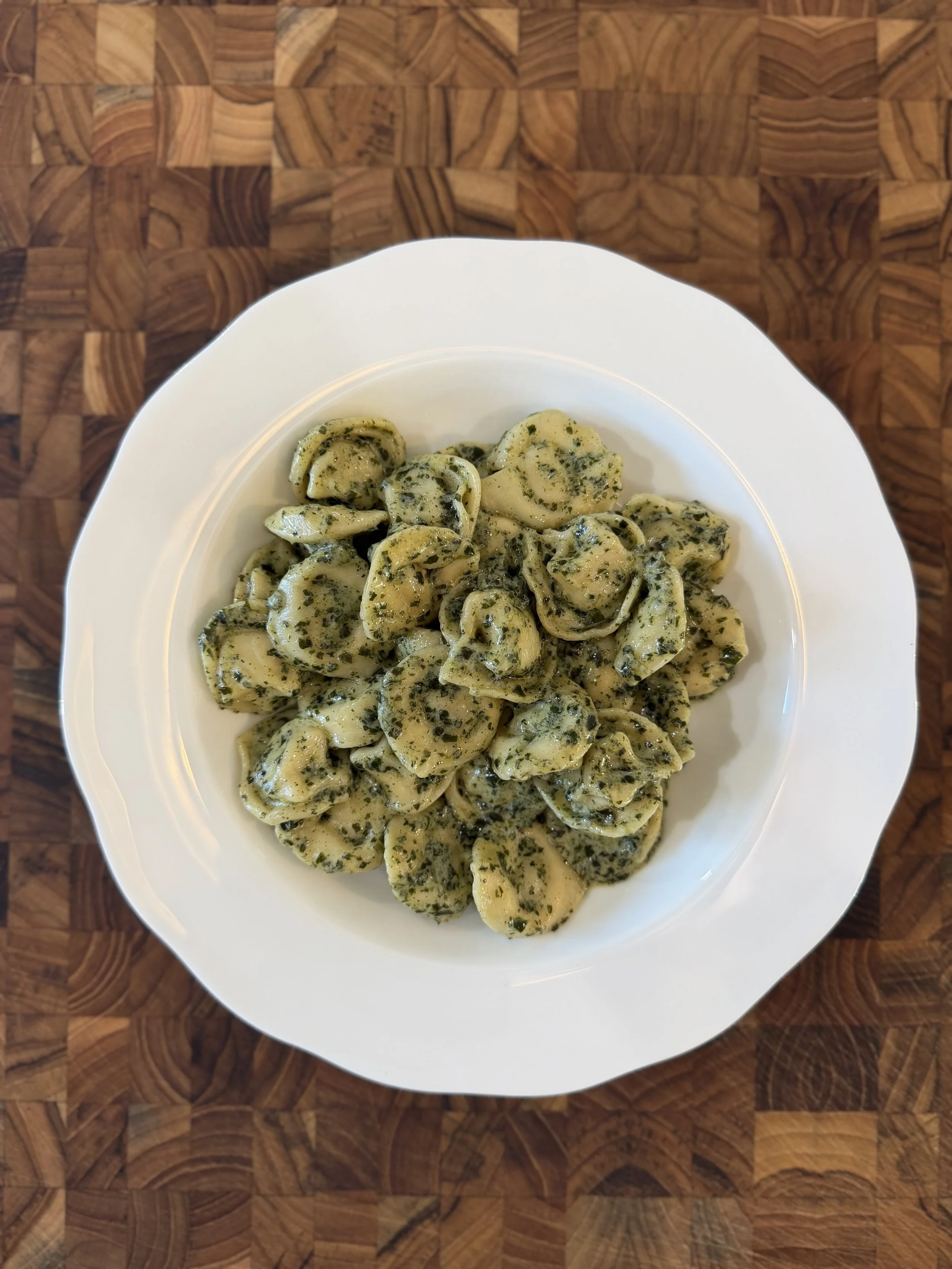 Creamy Pesto Tortellini