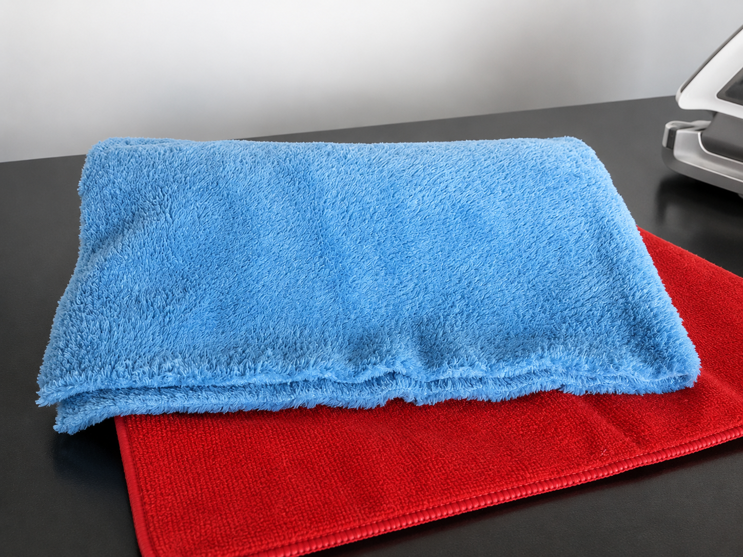 16x24 Ultraplush Edgeless Microfiber