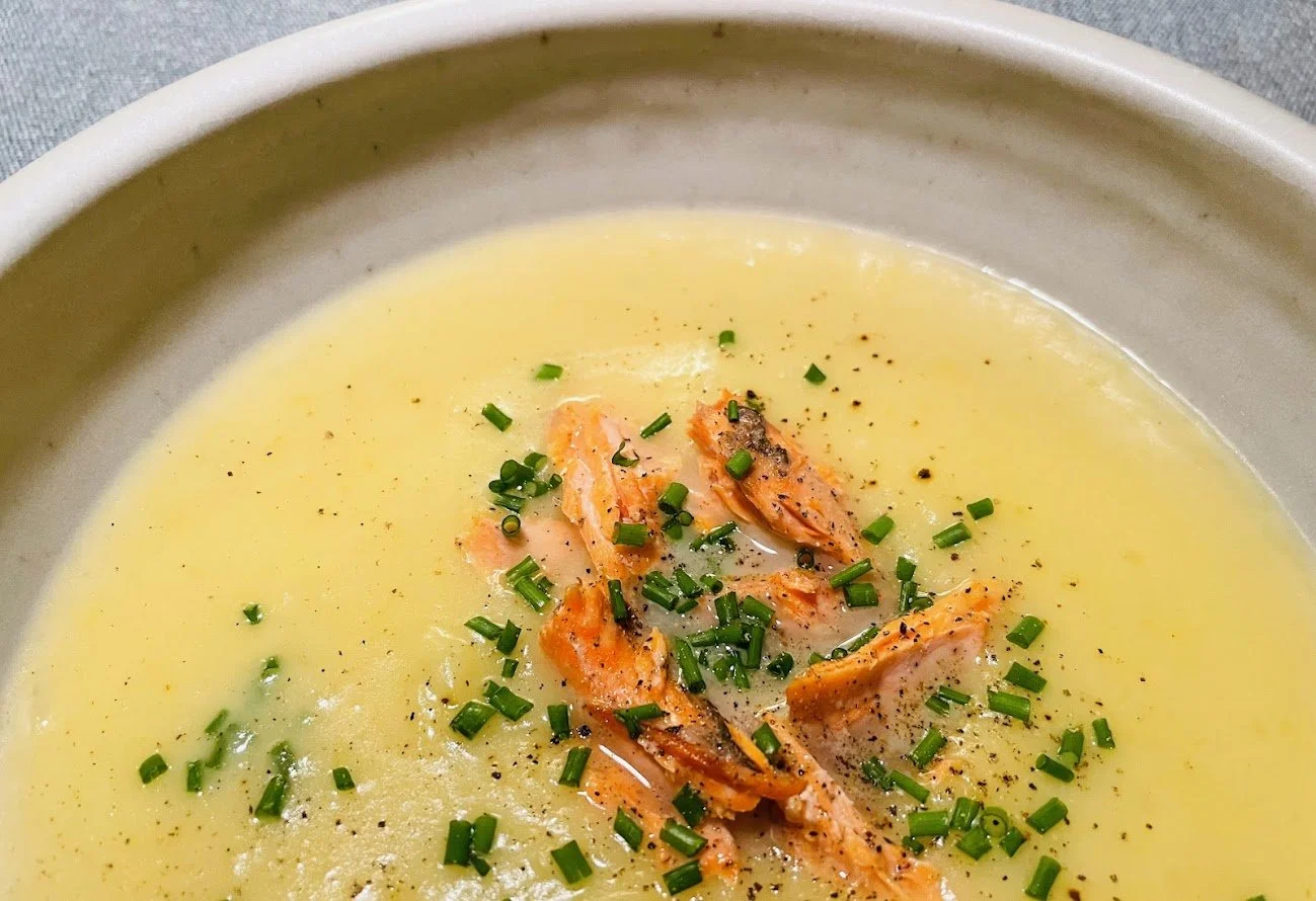 Axomamma Ambrosia/Potato Leek (salmon not included)-Quart Serves 2-4 (Available 10/9)