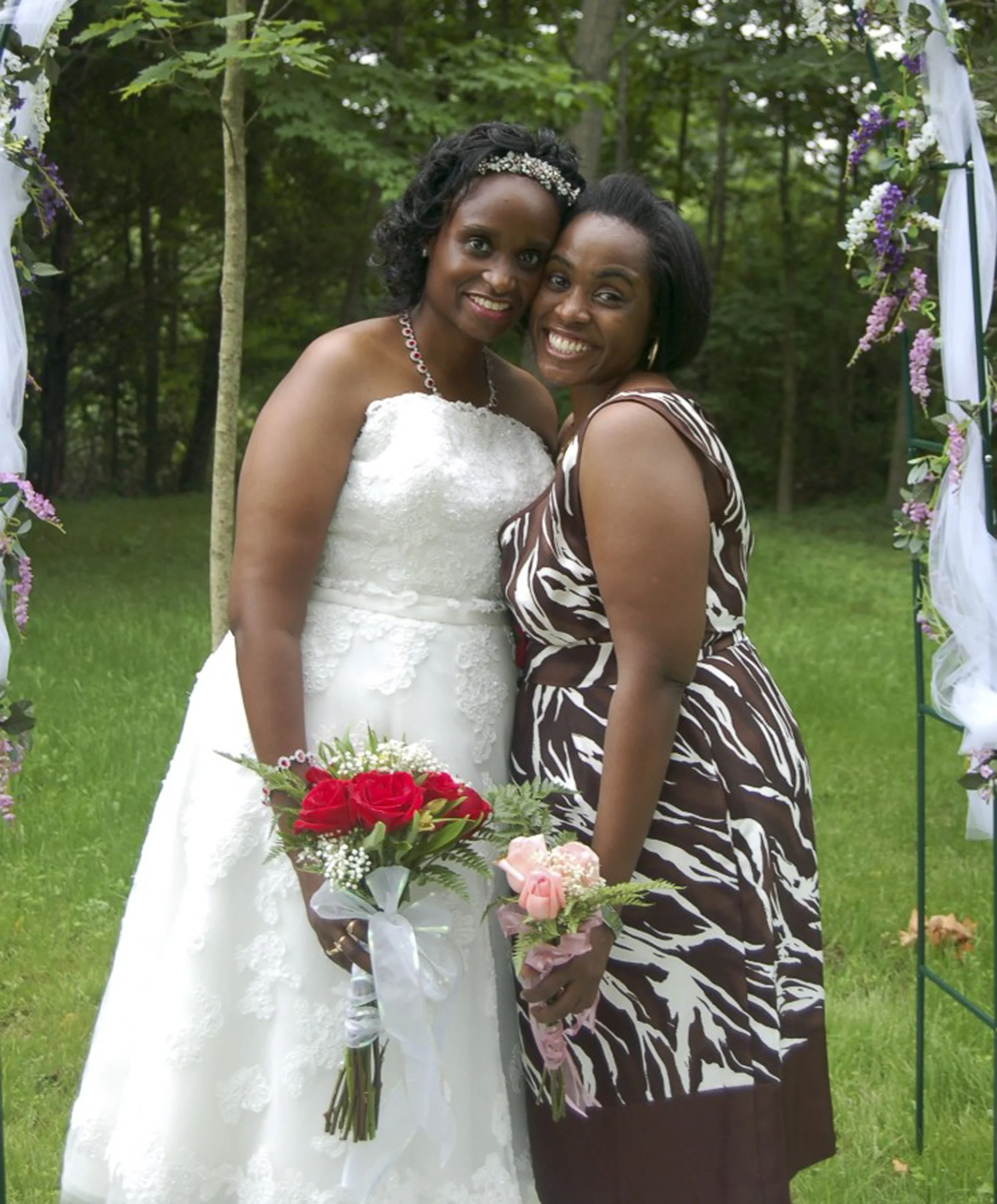 Elet and Yvonne.jpg