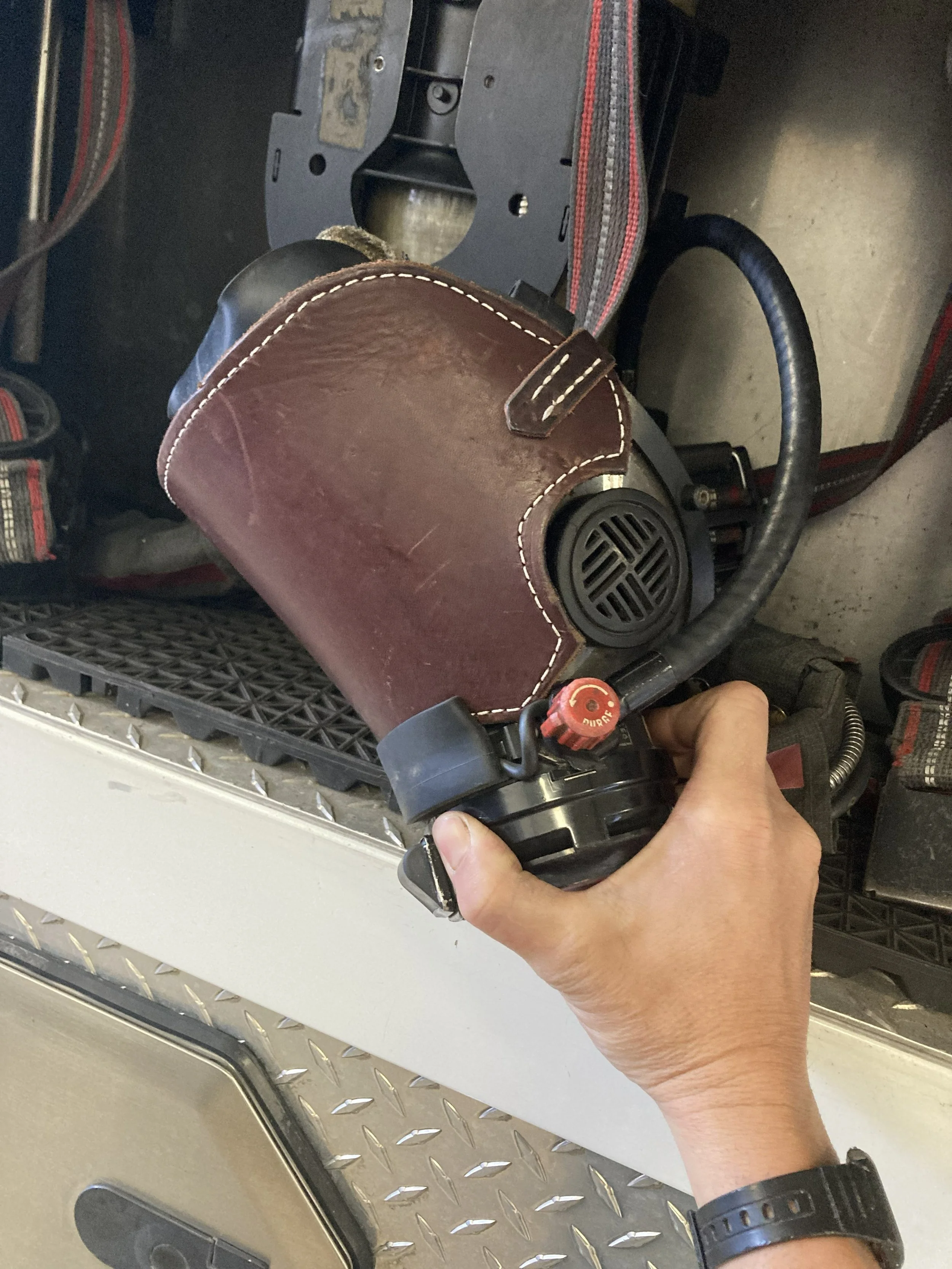 Mask1.jpg