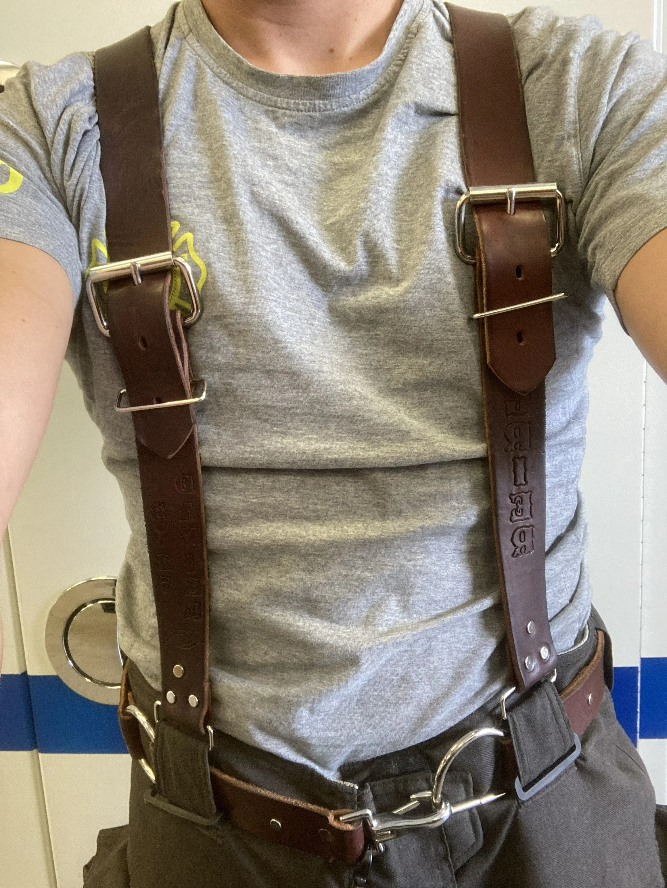 suspenders1.jpeg