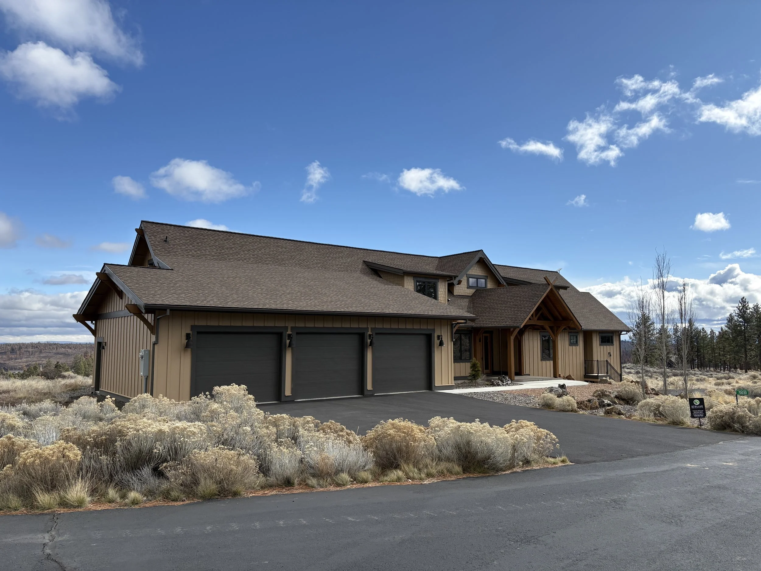 Sisters Oregon House