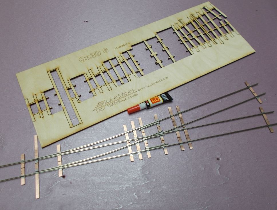 On30 straight turnout (intermediate)