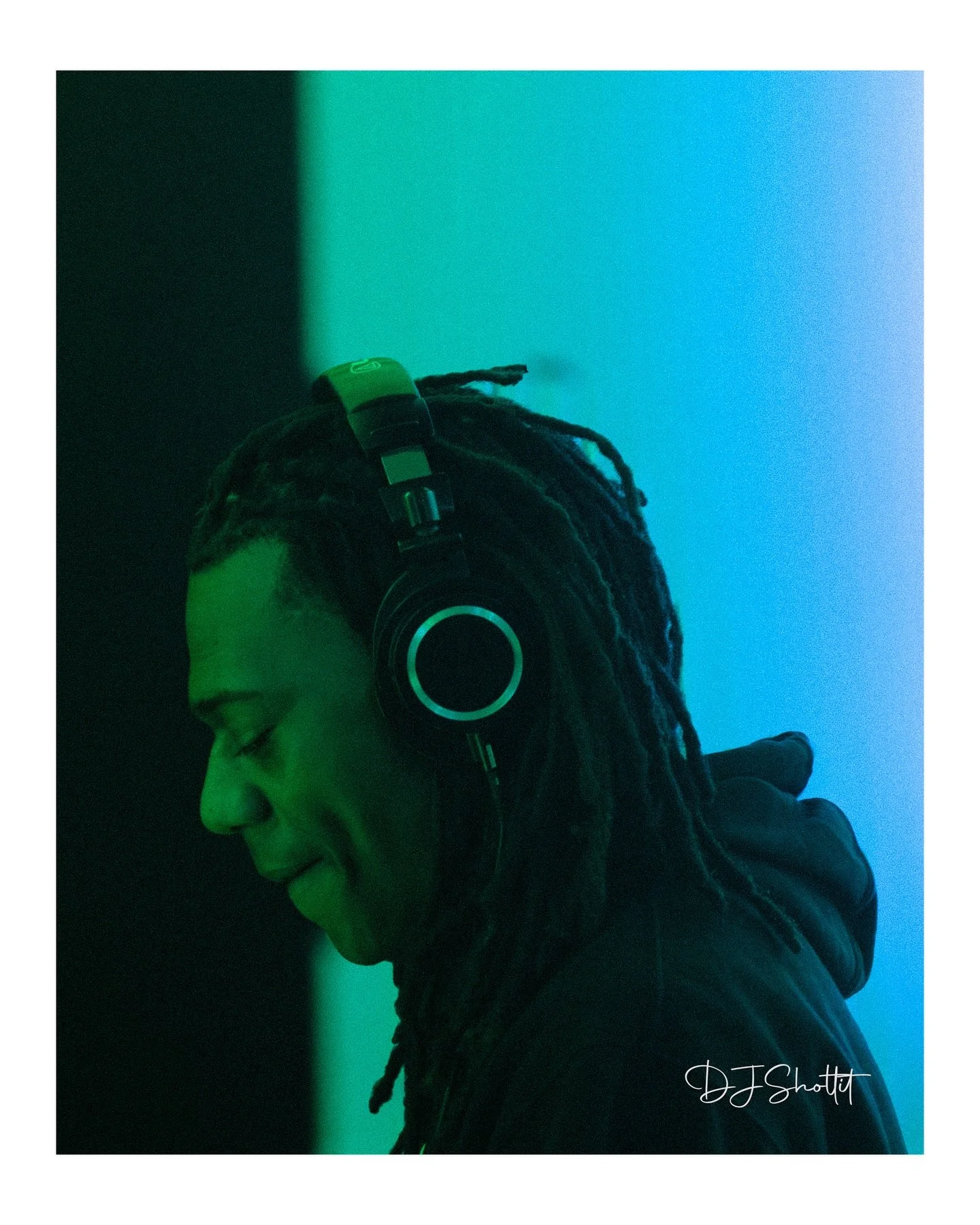 djshotitt_1773179940_3850032841808301845_8254528624.jpg