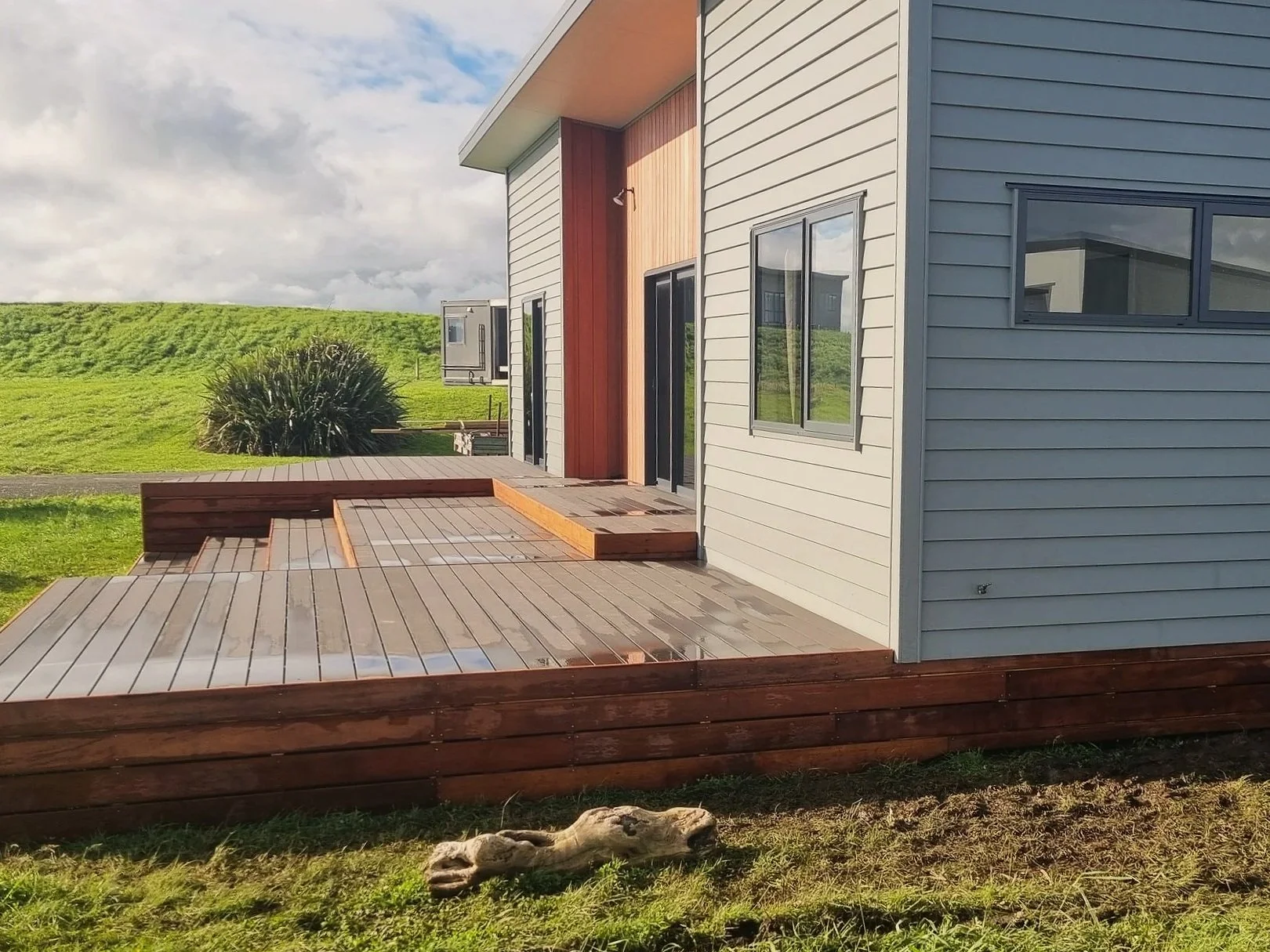Whanganui deck building
