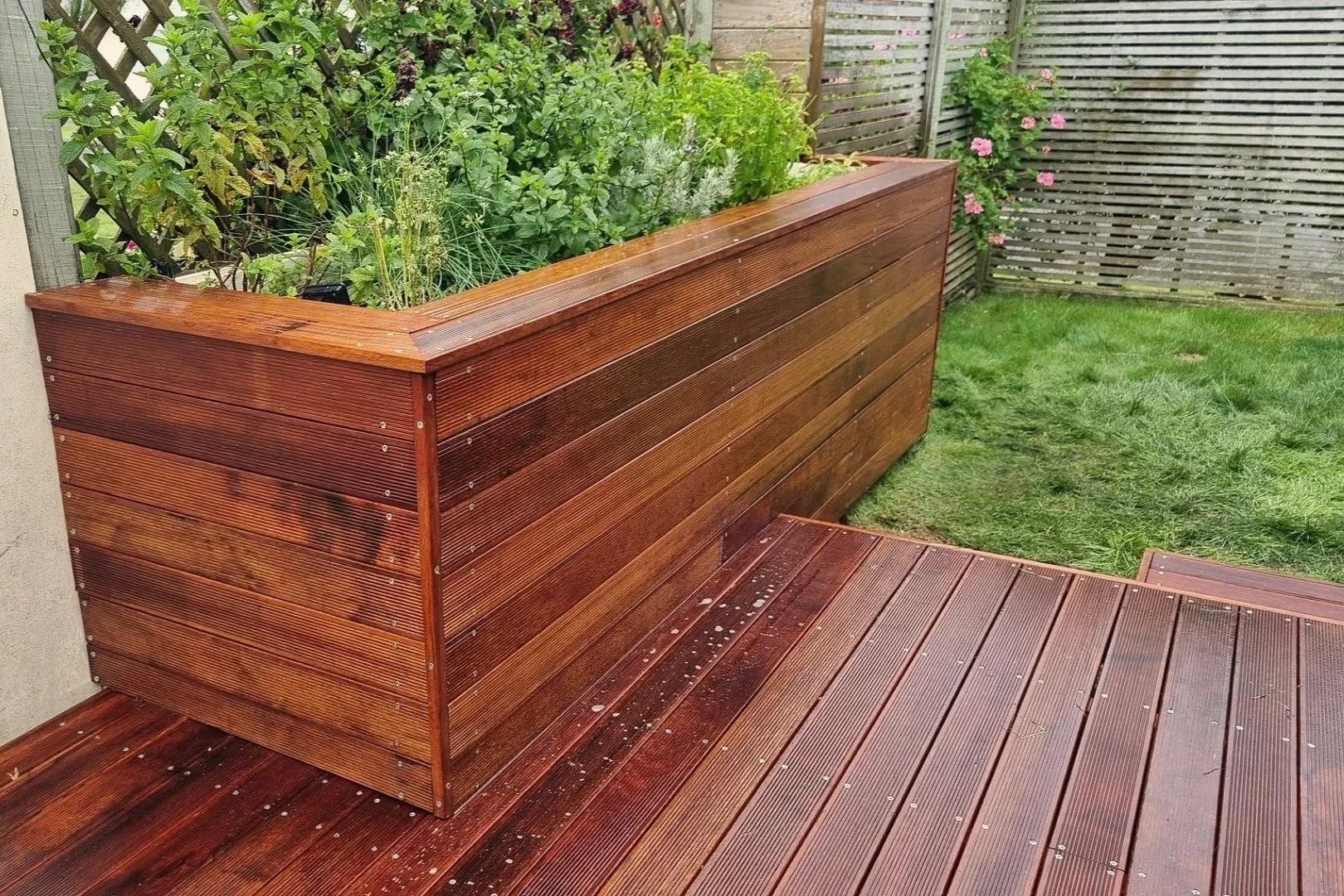 Whanganui deck building