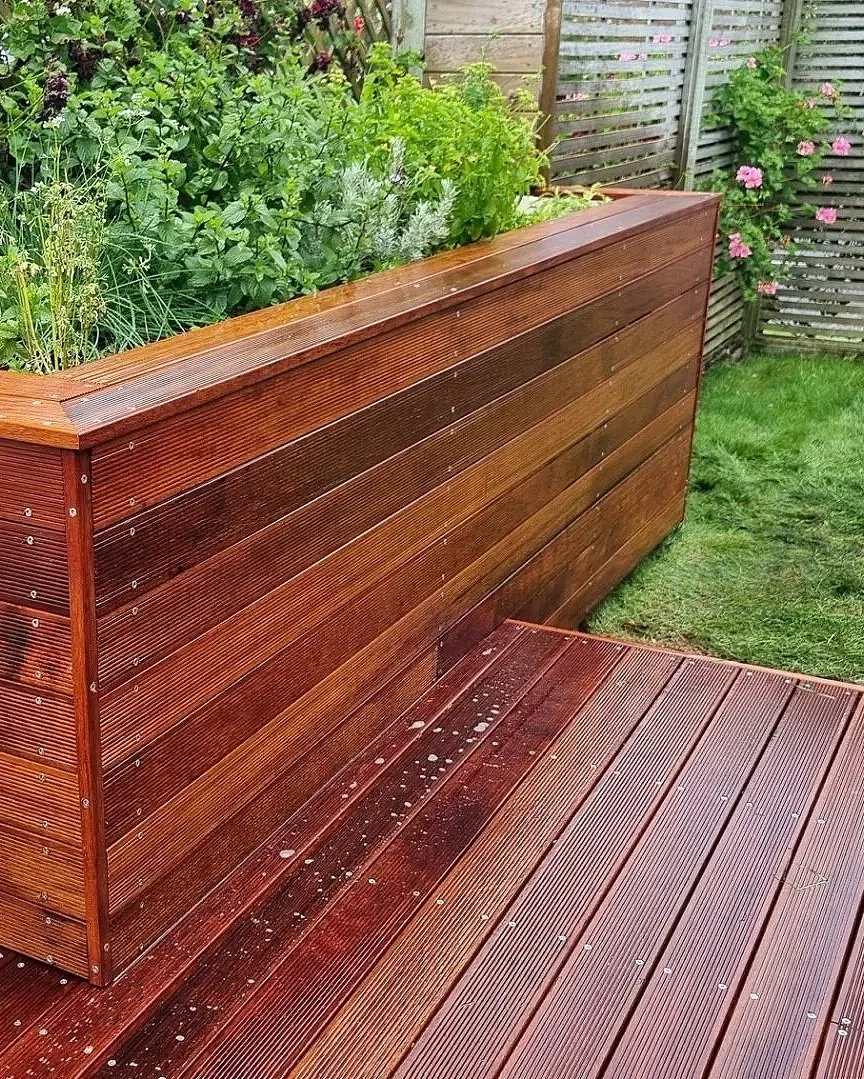 whanganui renovation deck and planter box outdoor renovation