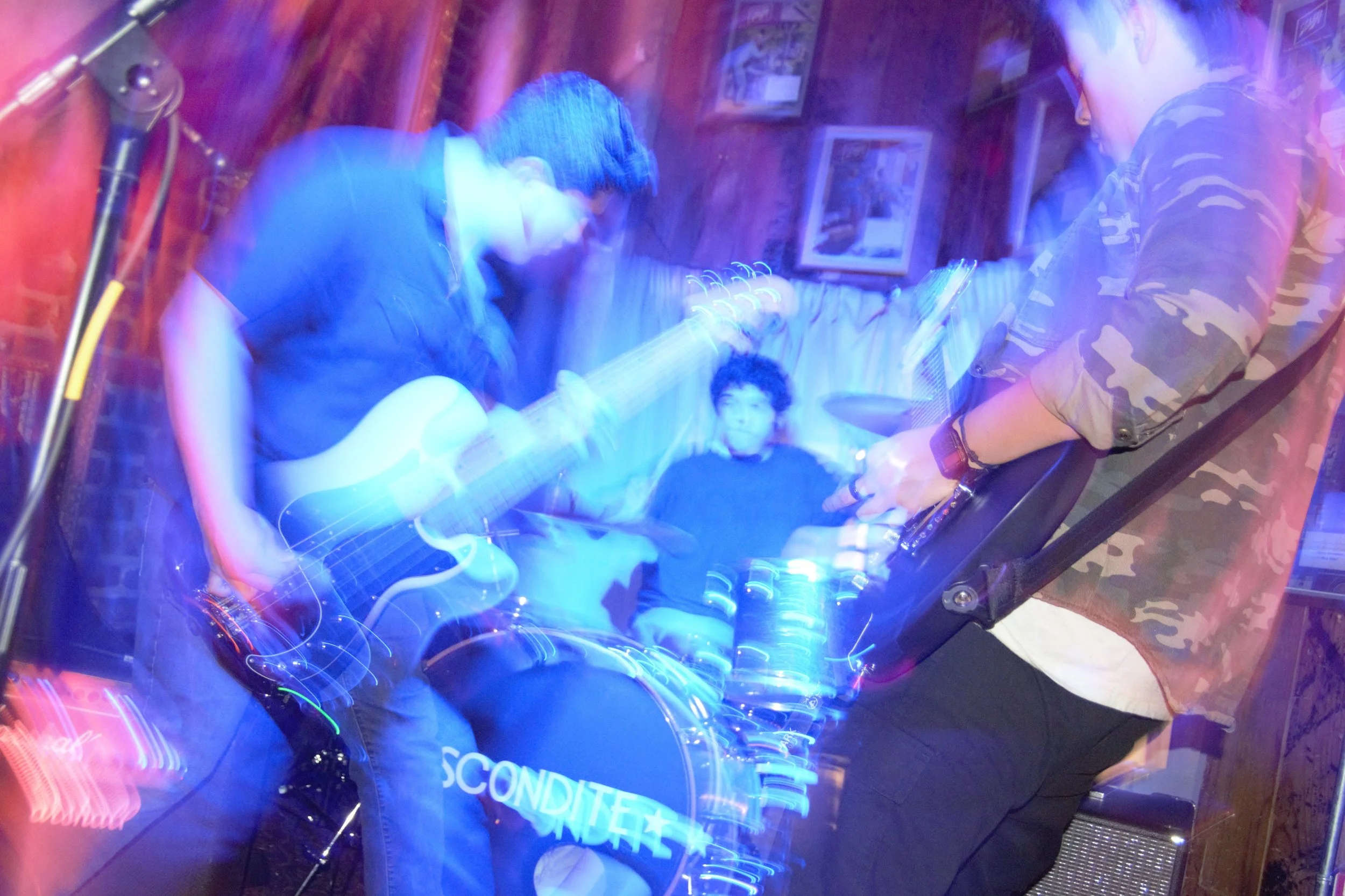 Moi, Danny, and Drew in a frenzy.