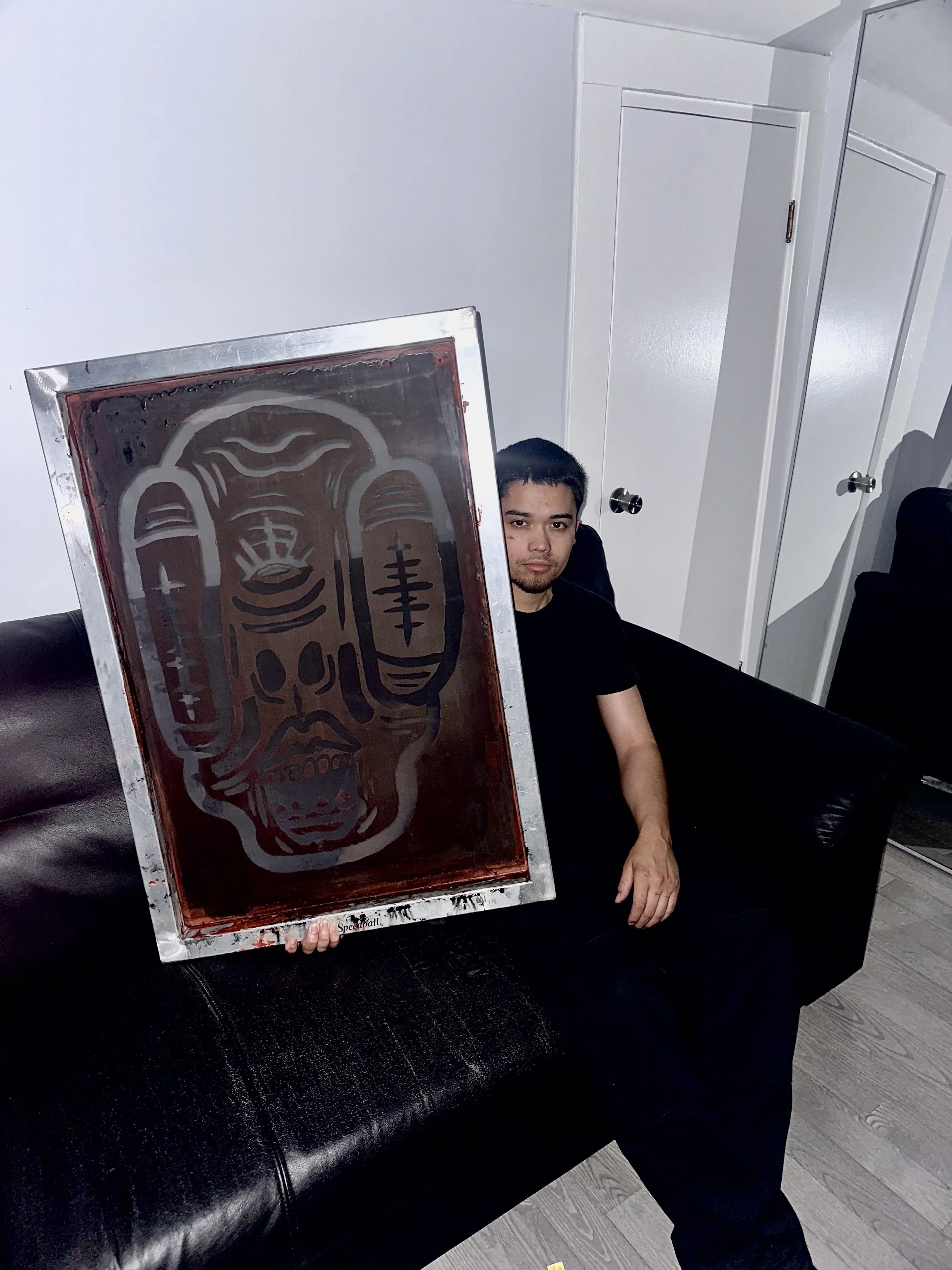 Raf with Screen.jpg