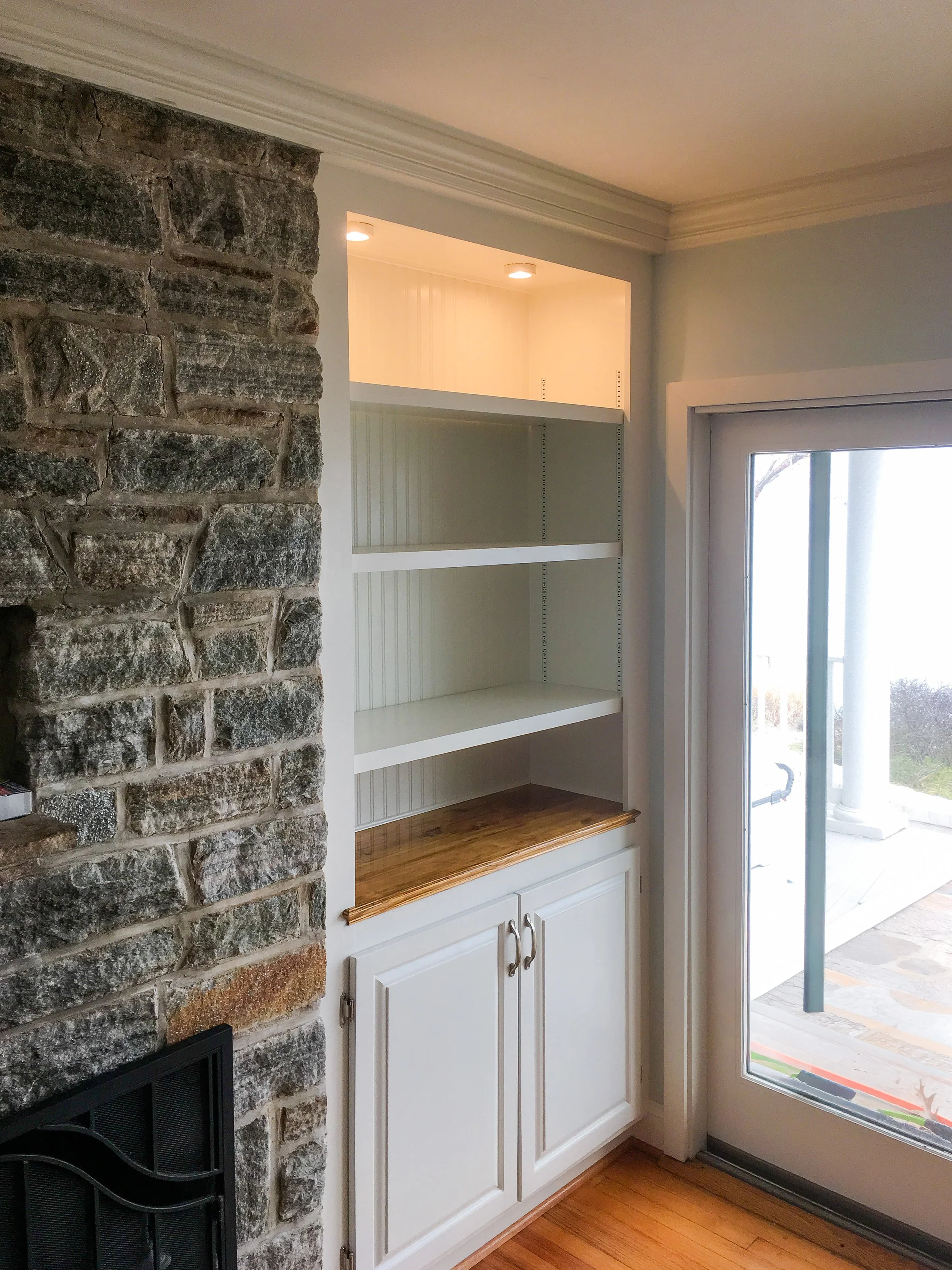 Built-In Shelving & Cabinetry