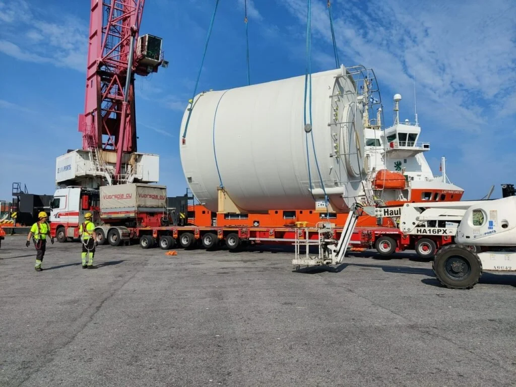 PROJECT CARGO.jpg