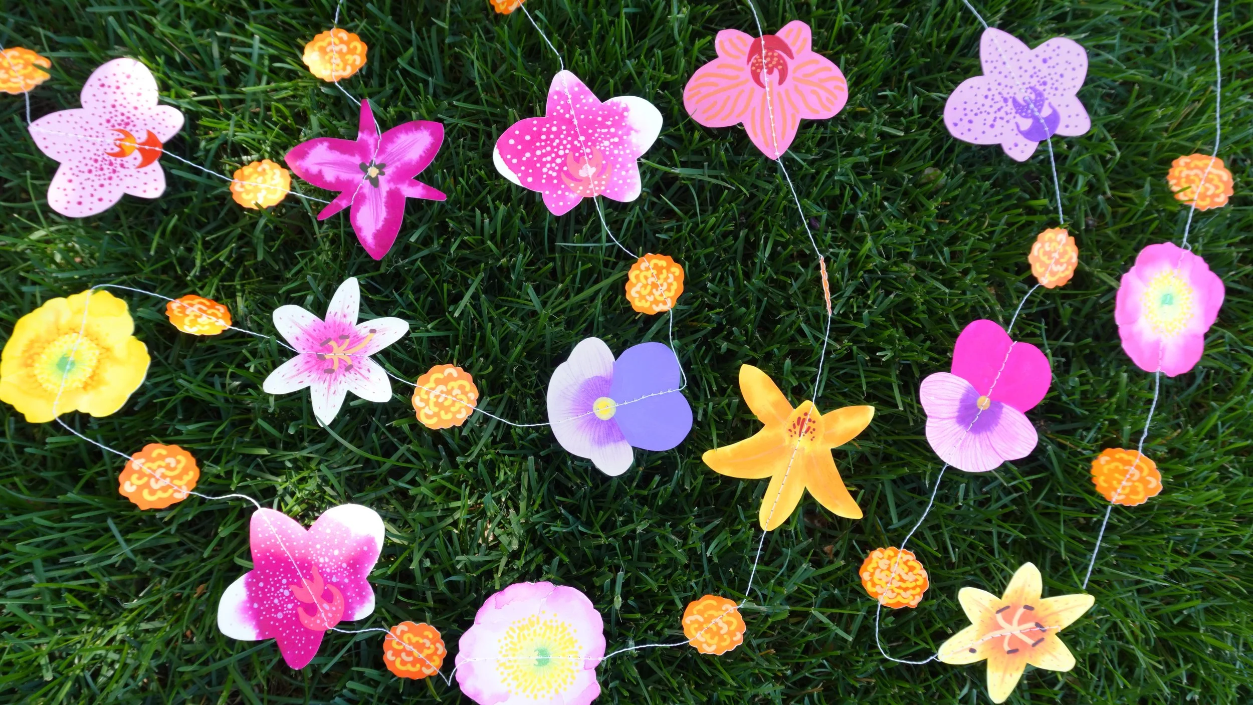 Watercolor and acrylic spring garland