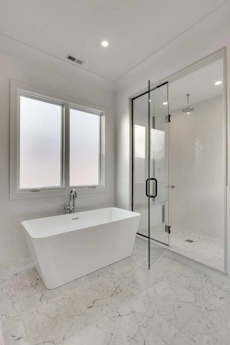 An image of 2420 W Huron | Stratum Builders
