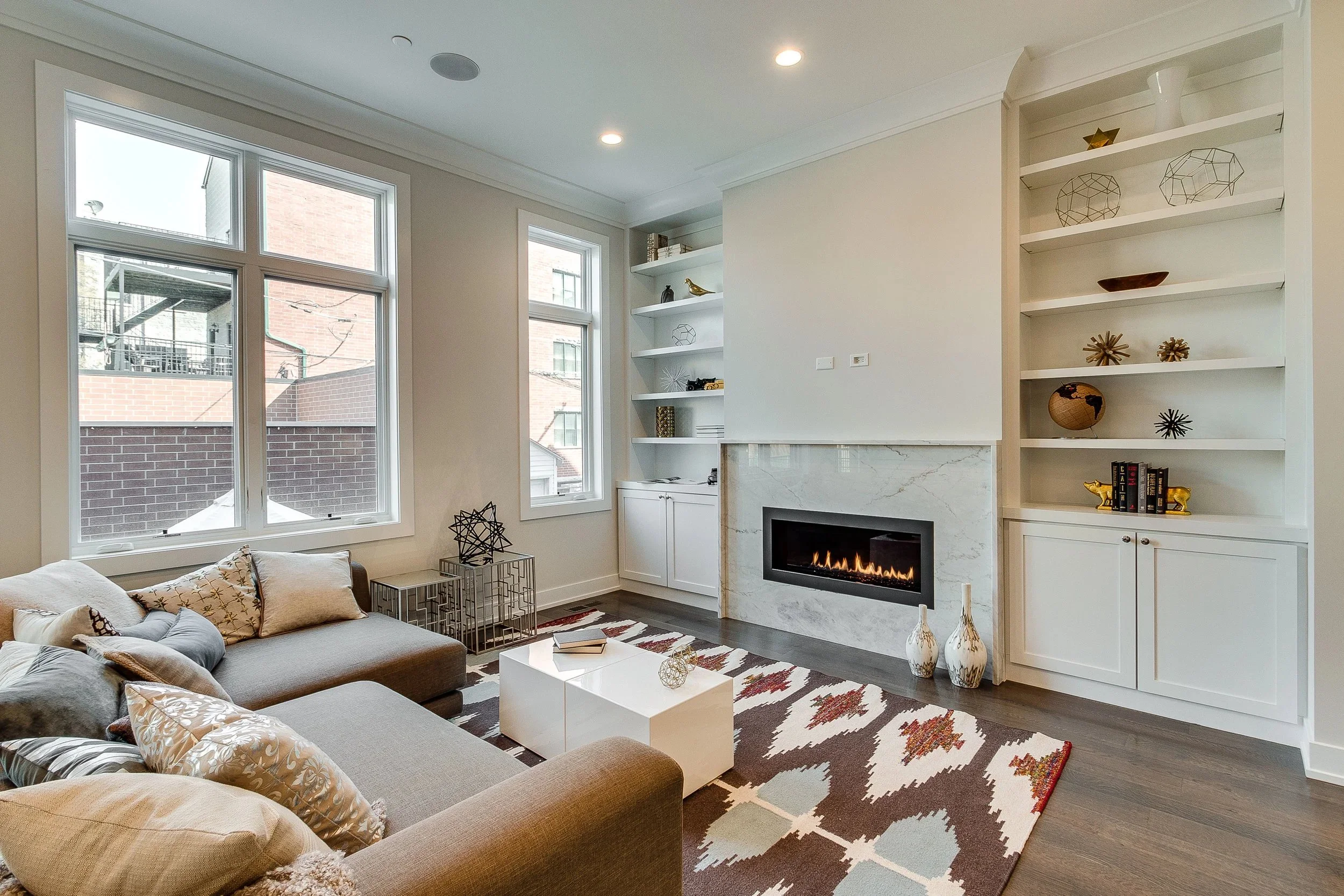 An image of 2042 W Webster | Stratum Builders