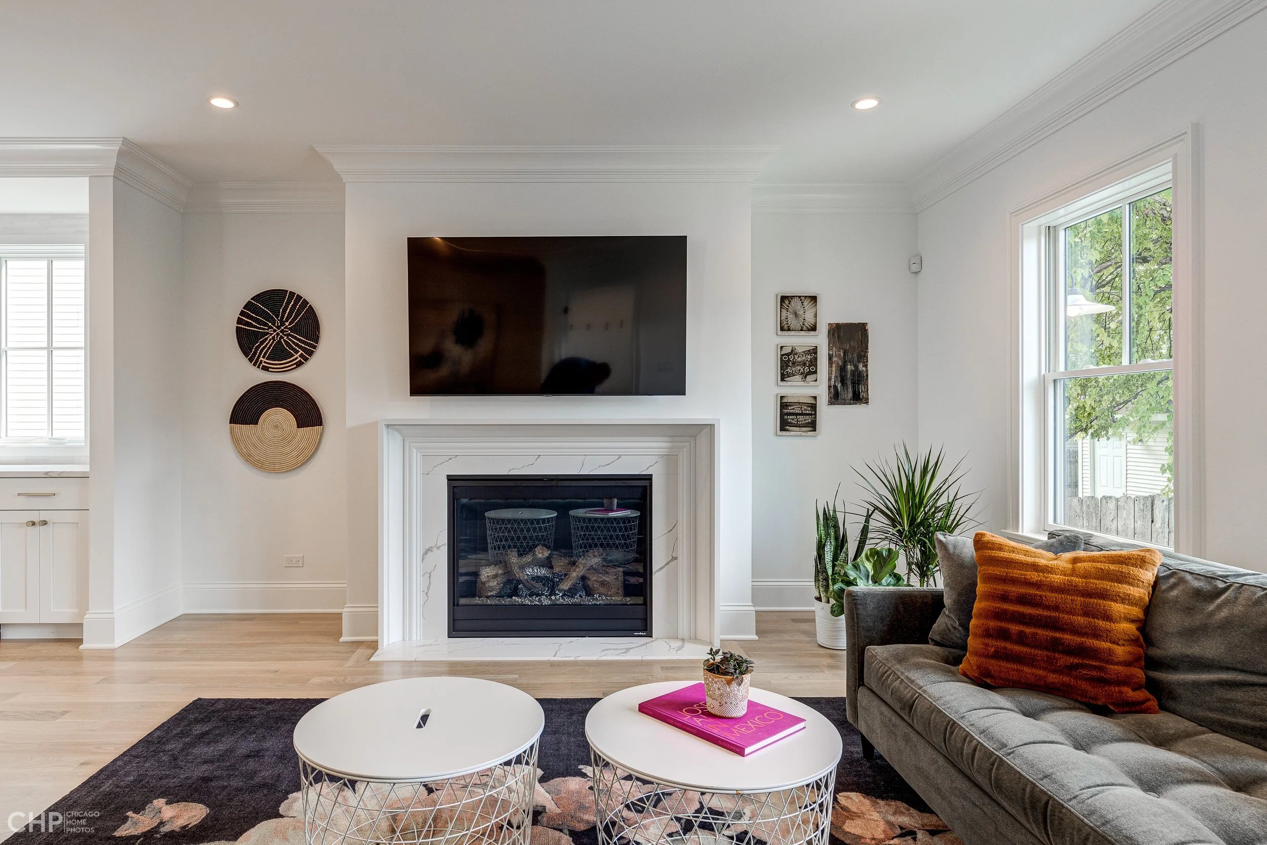 An image of 3718 n kildare | Stratum Builders