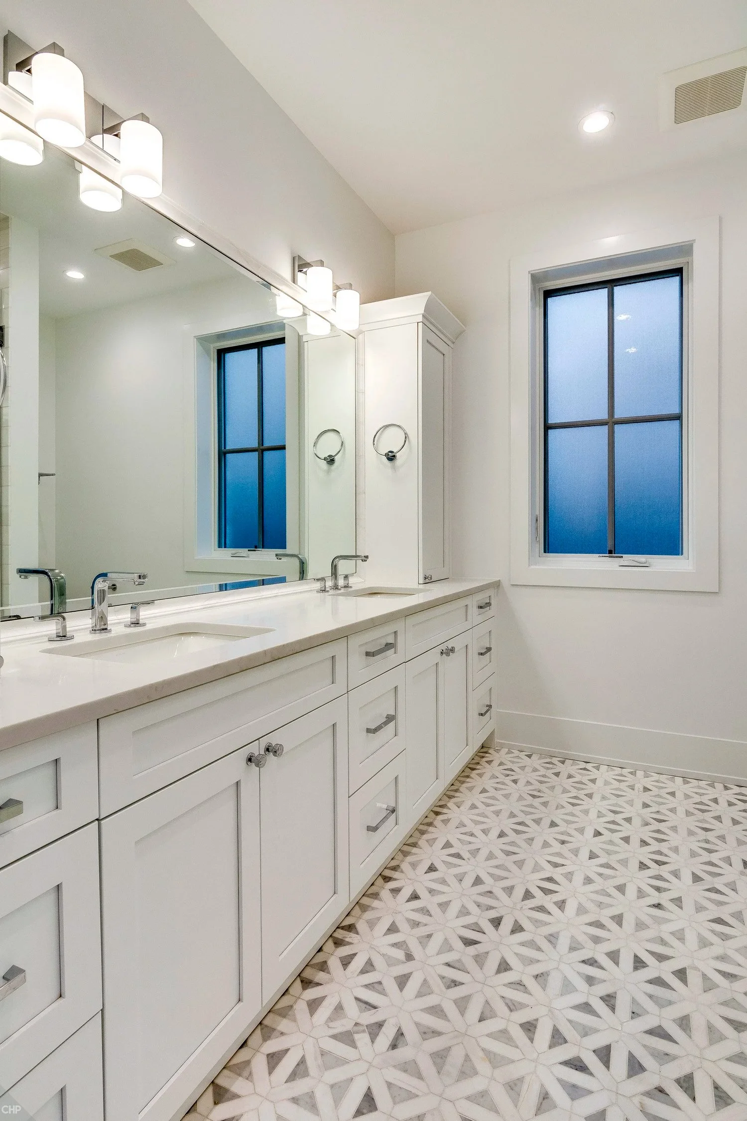 An image of 1903 N Hoyne | Stratum Builders