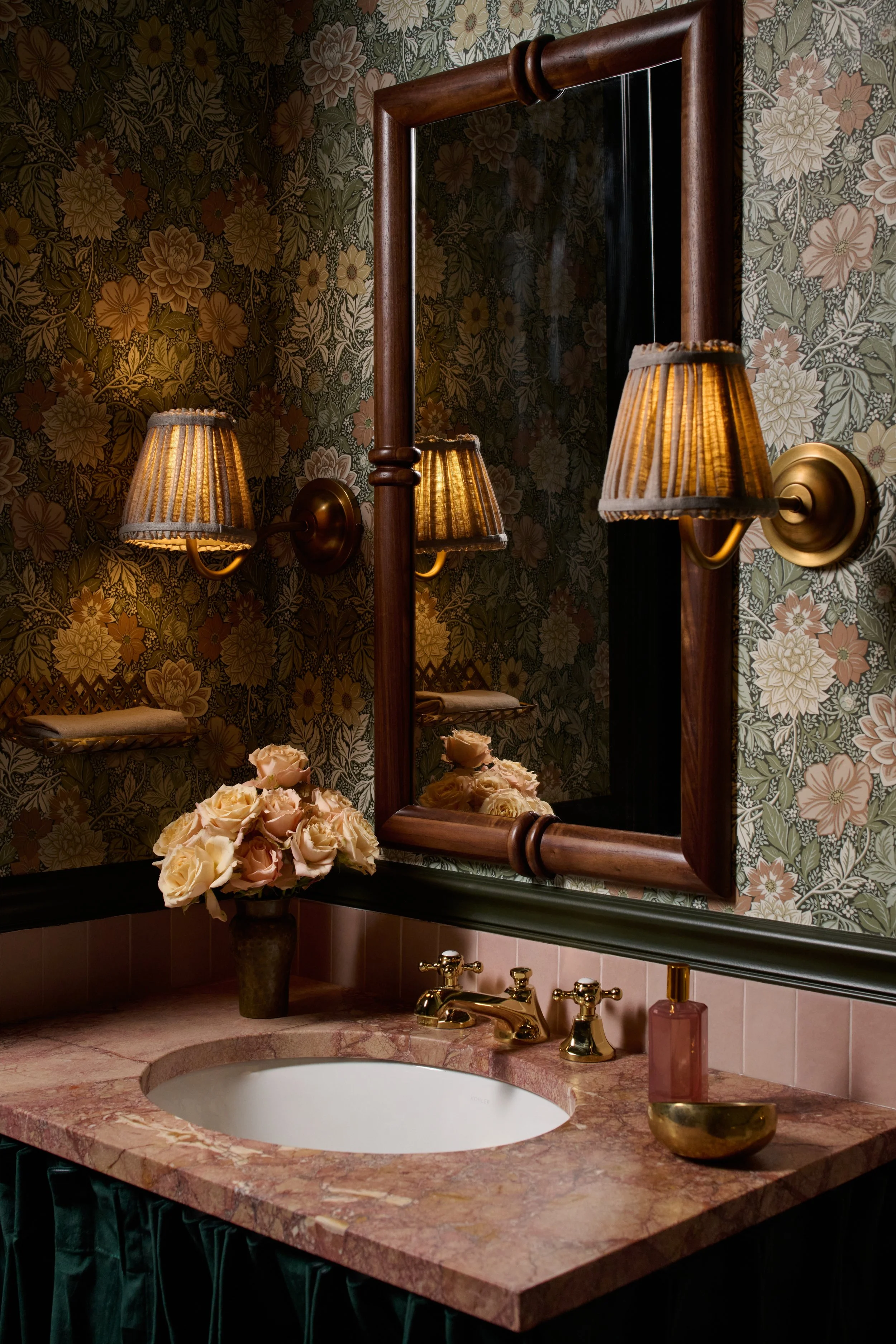 An image of Fitz Aesthetic Club | Stratum Builders