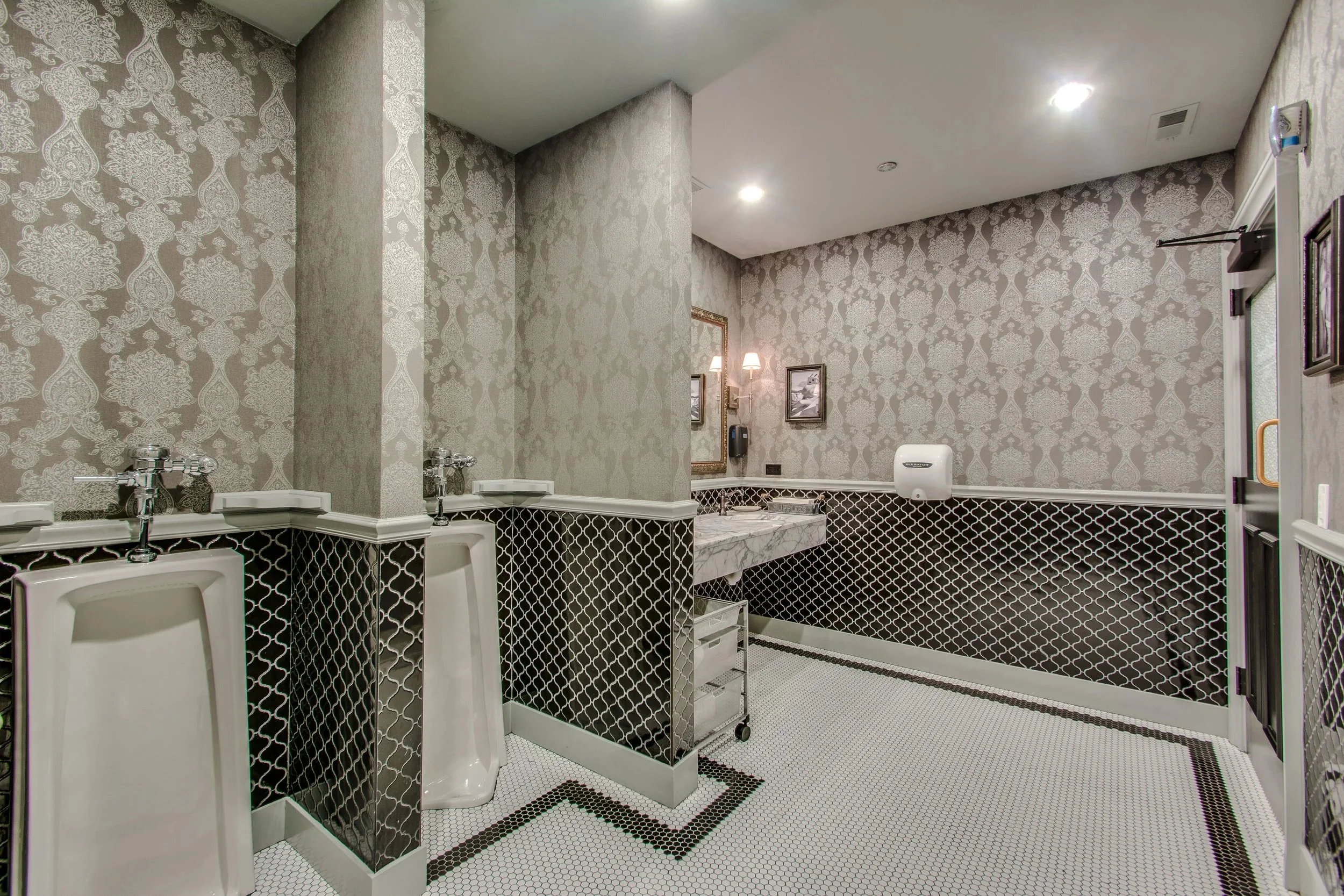 An image of The Vig Restaurant | Stratum Builders