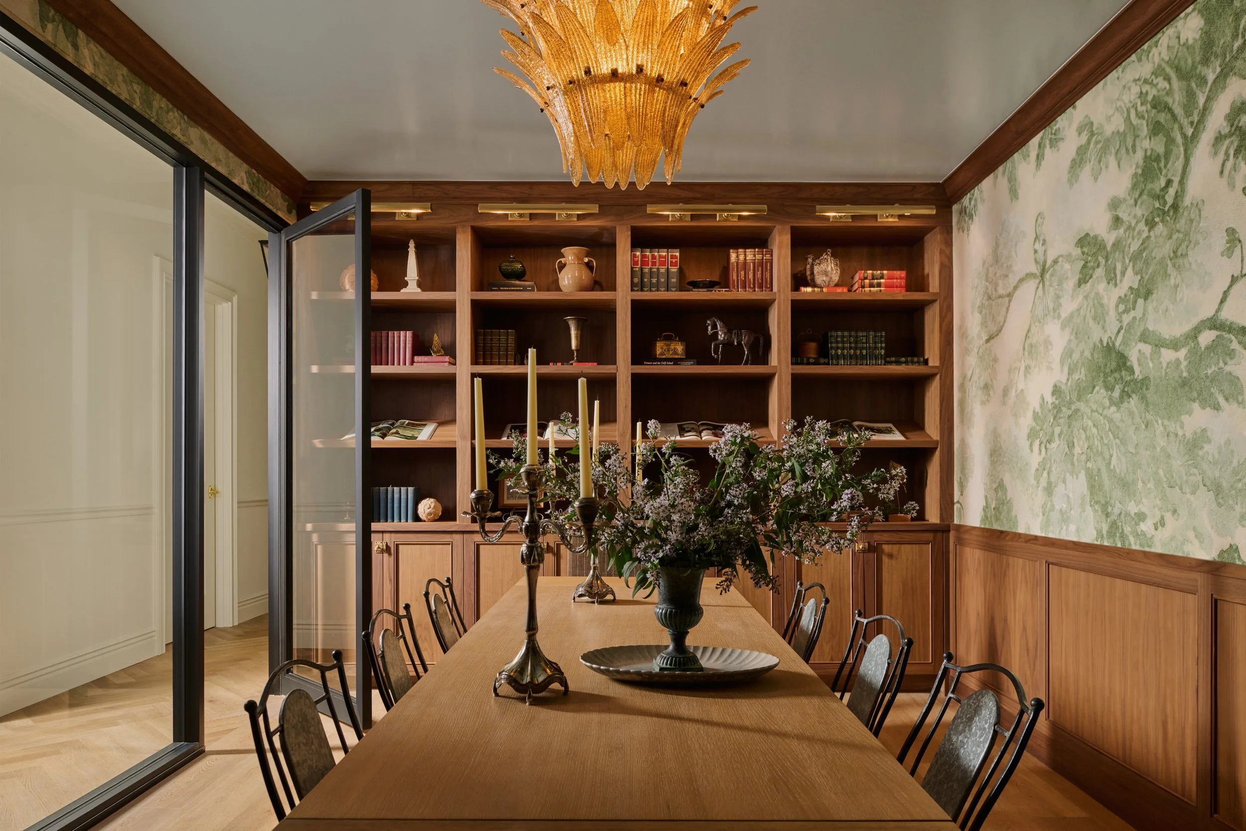 Custom residential dining room renovation by Stratum Builders in Chicago