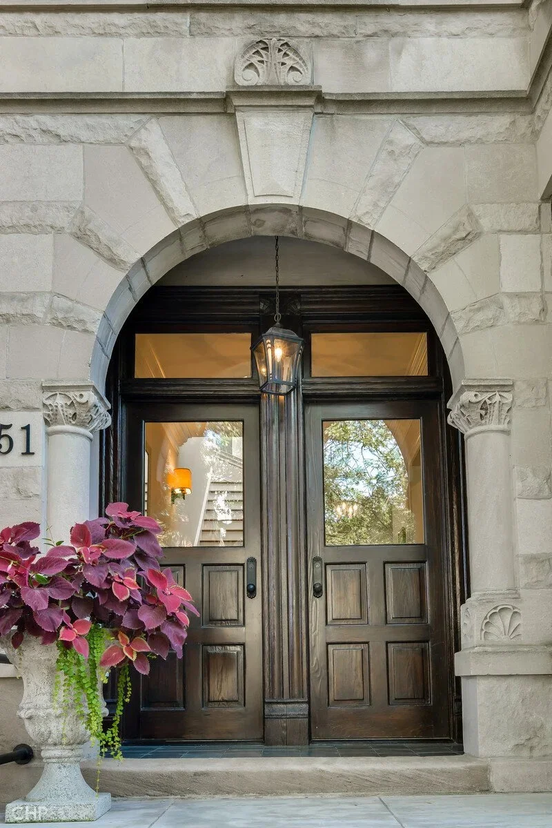 An image of 2051 w evergreen | Stratum Builders